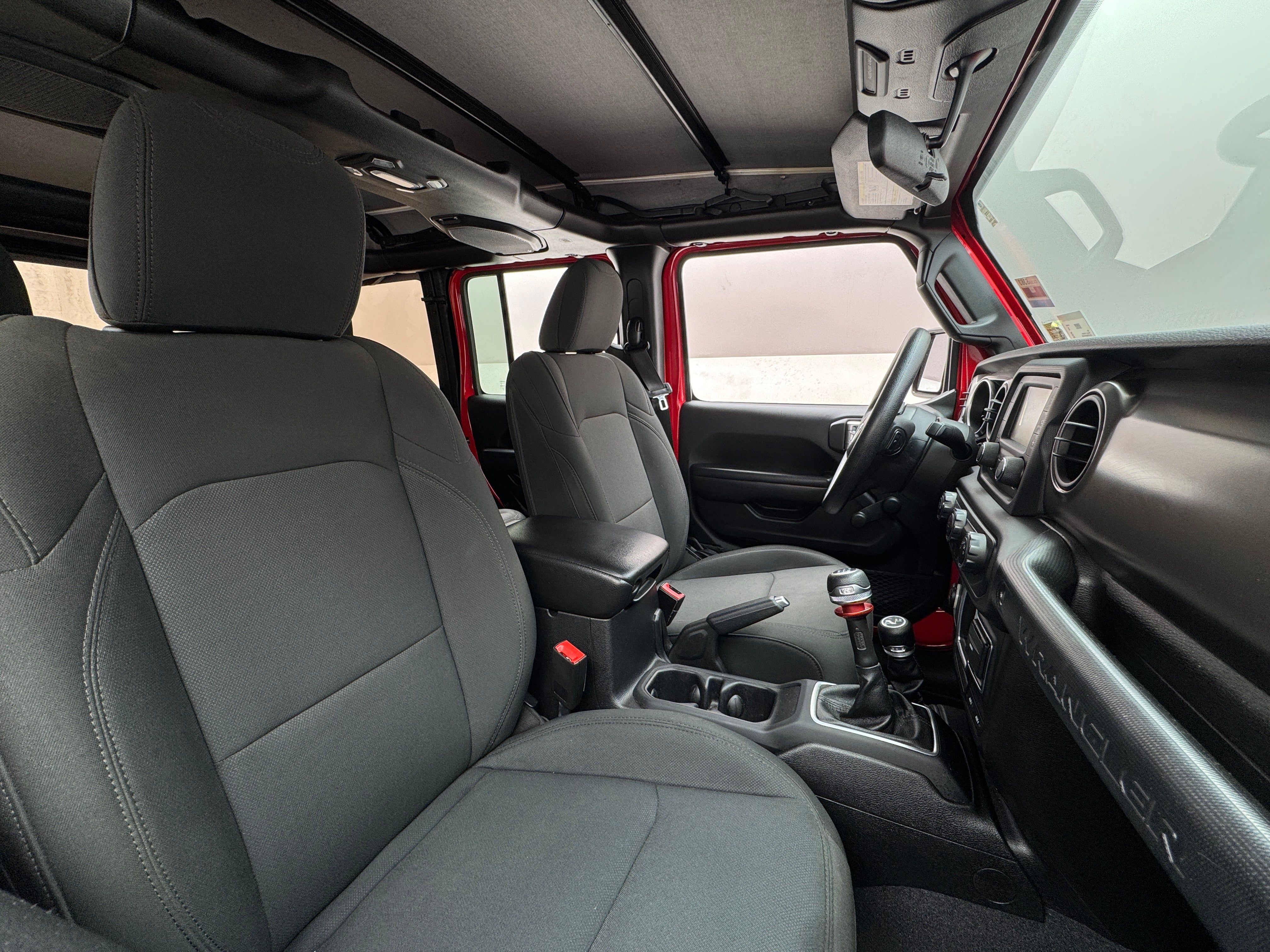 2018 Jeep Wrangler Unlimited Sport 2