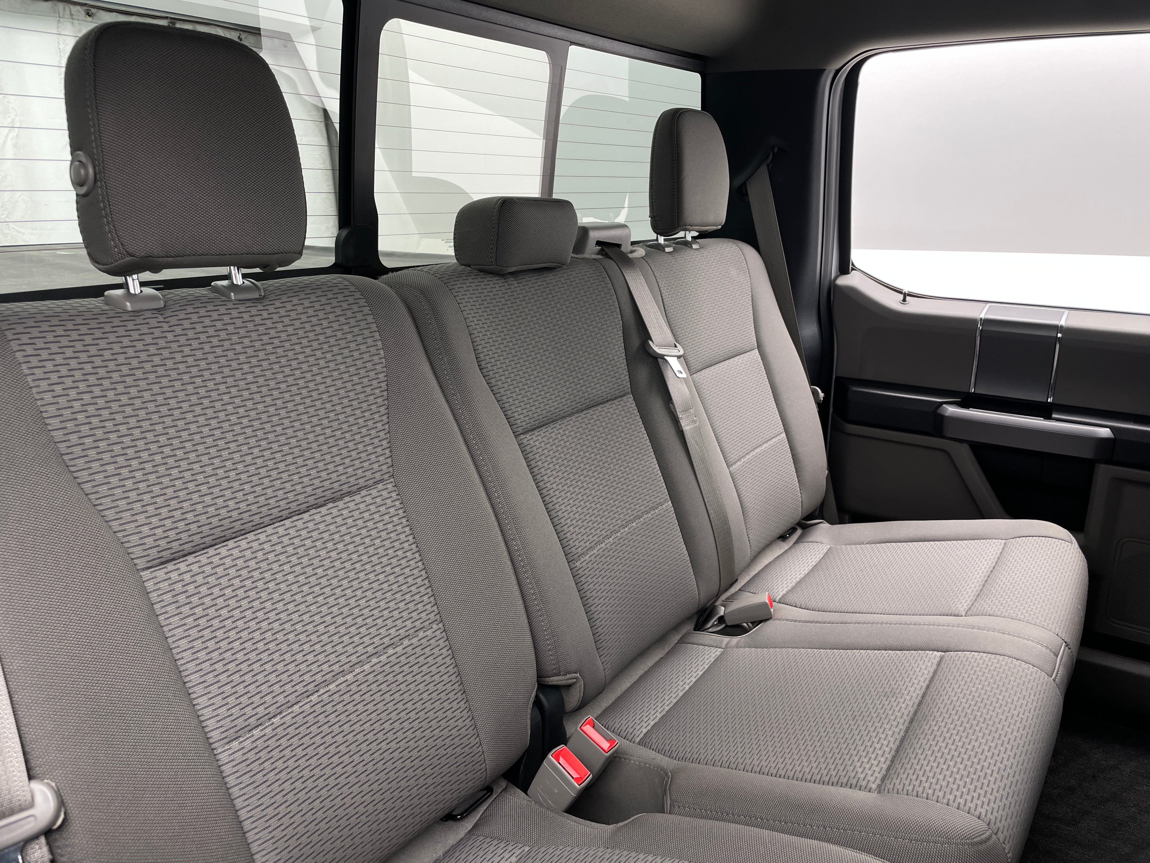2018 Ford Econoline E-150 6