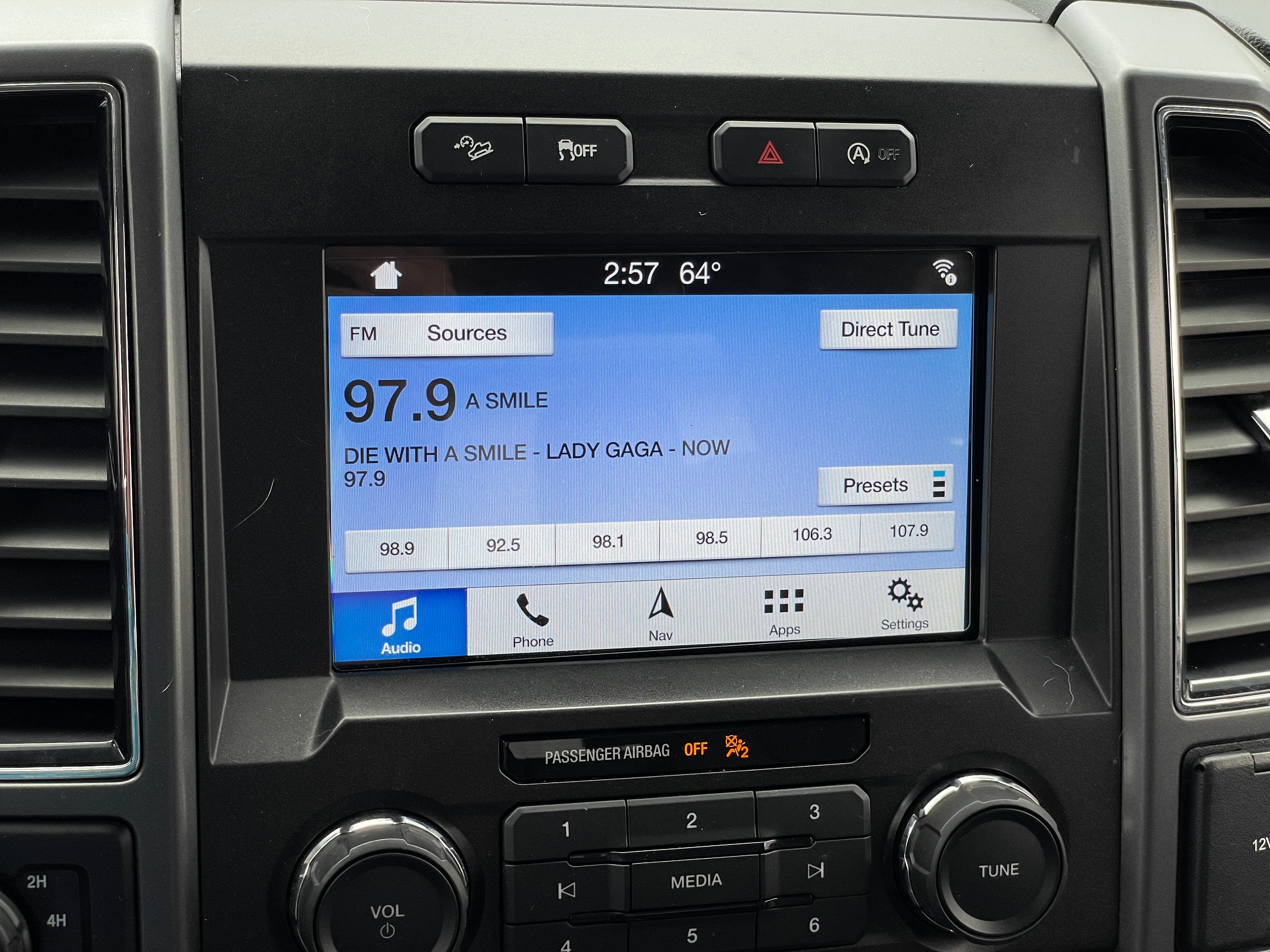 2018 Ford Econoline E-150 4