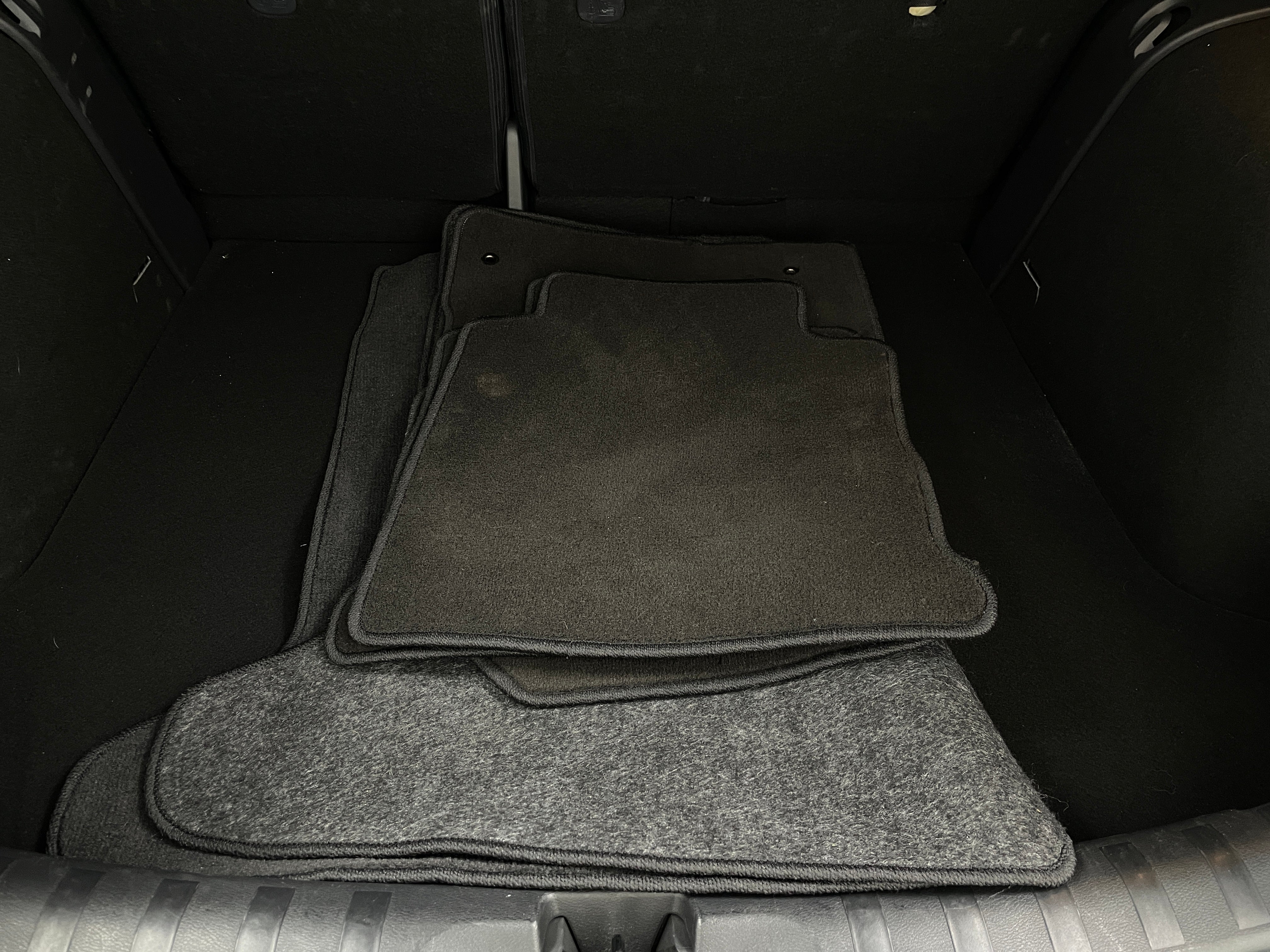2024 Nissan Kicks SV 7