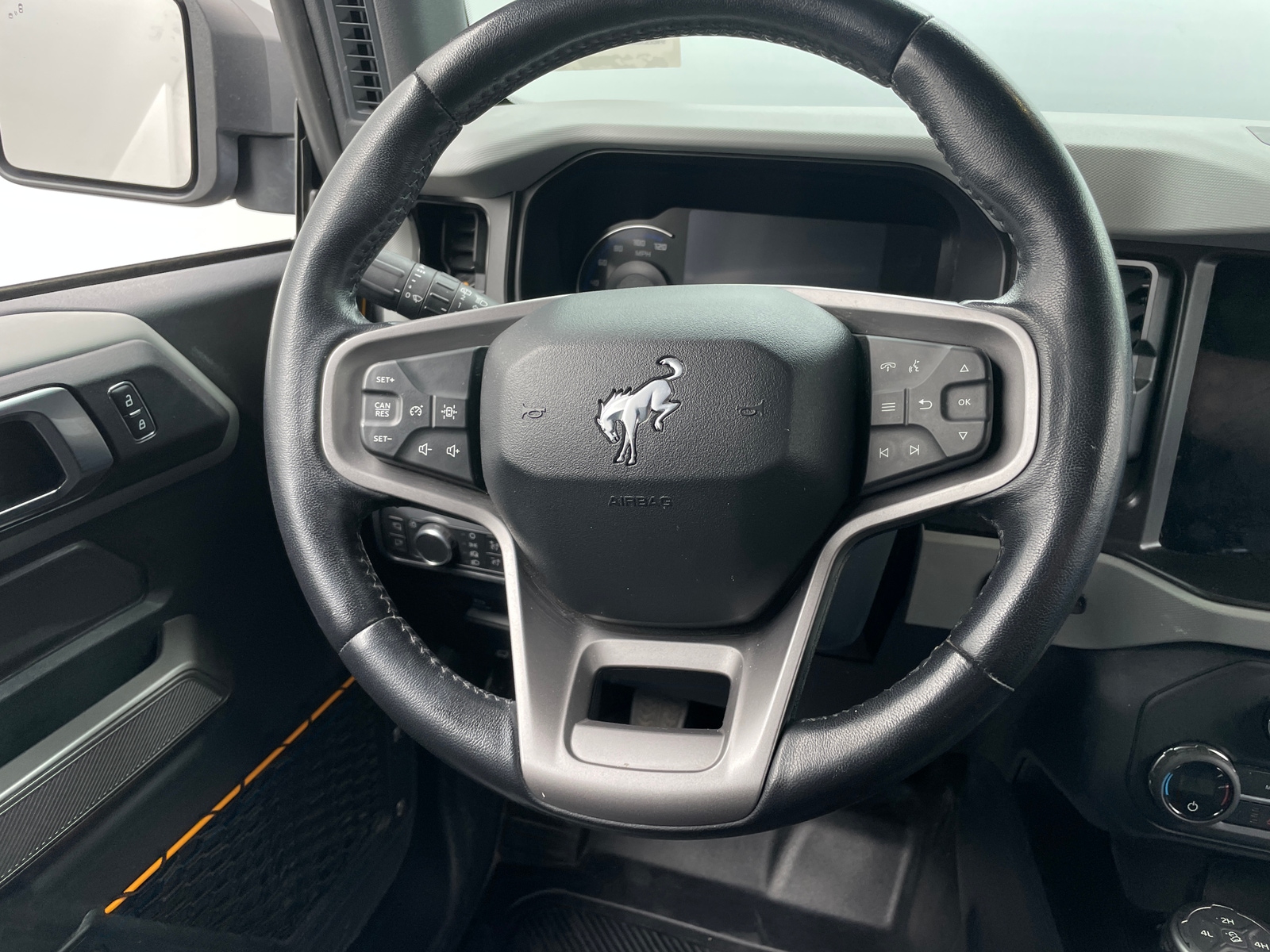 Thumbnail: 2021 Ford Bronco - 5