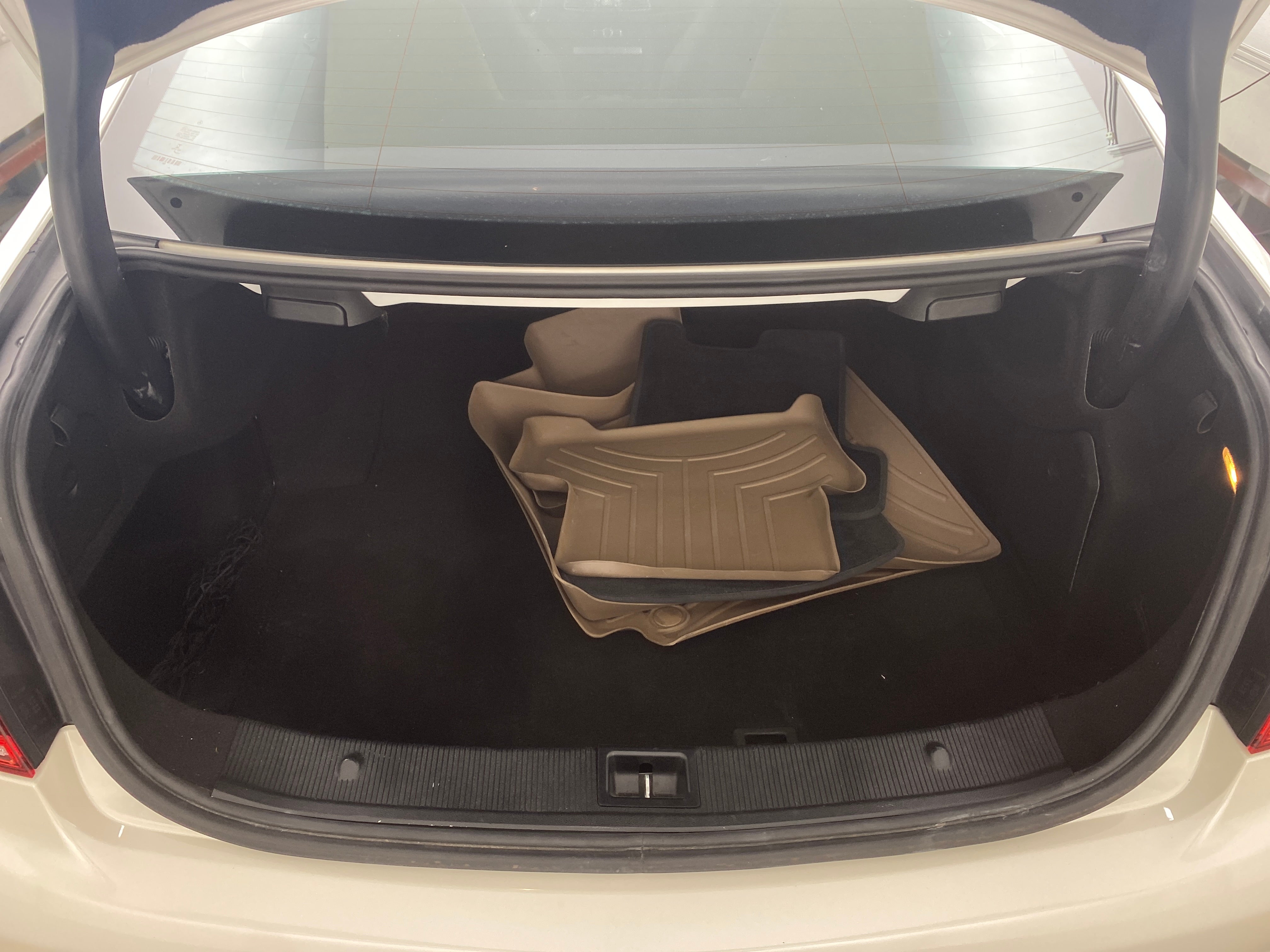 2015 Mercedes-Benz E-Class E 400 4