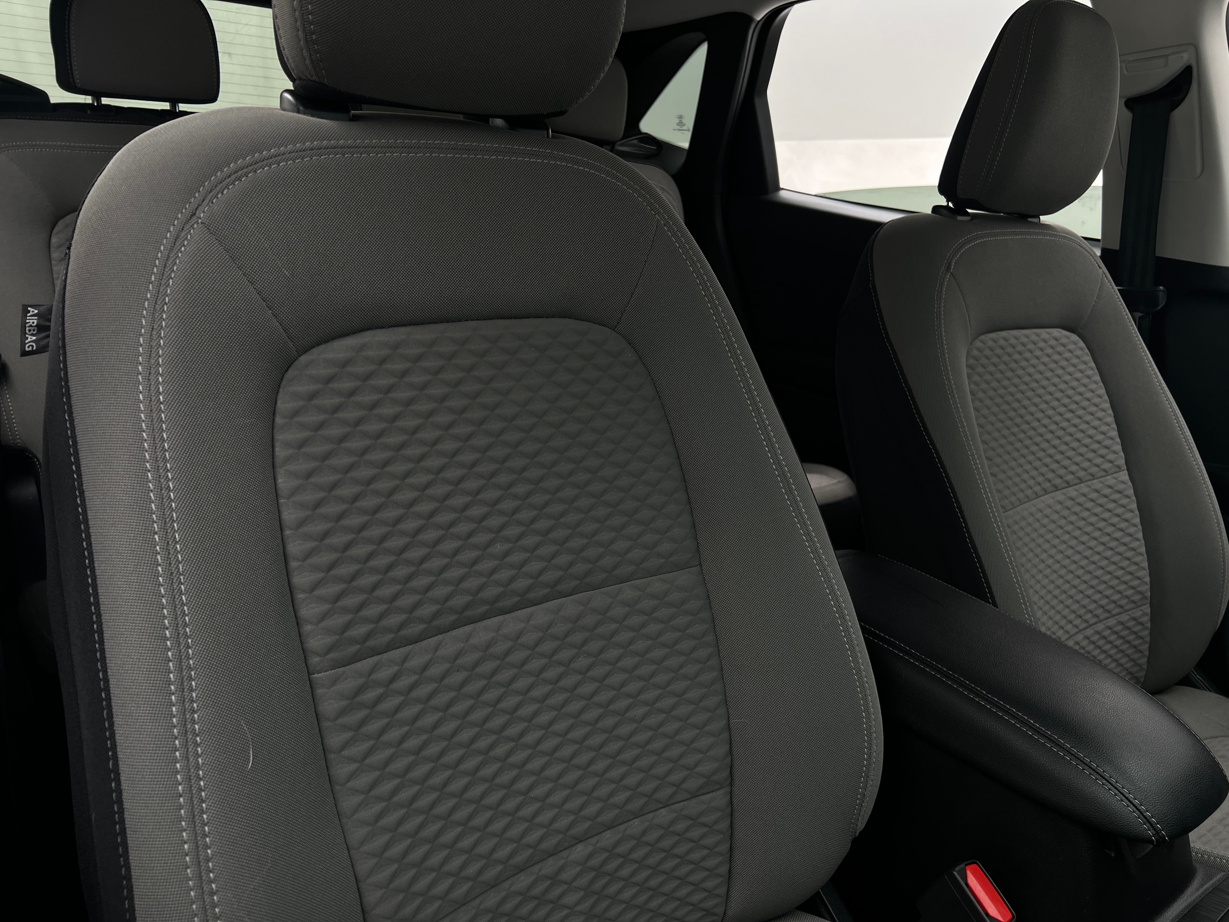 2022 Ford Escape SE Sport Hybrid 2