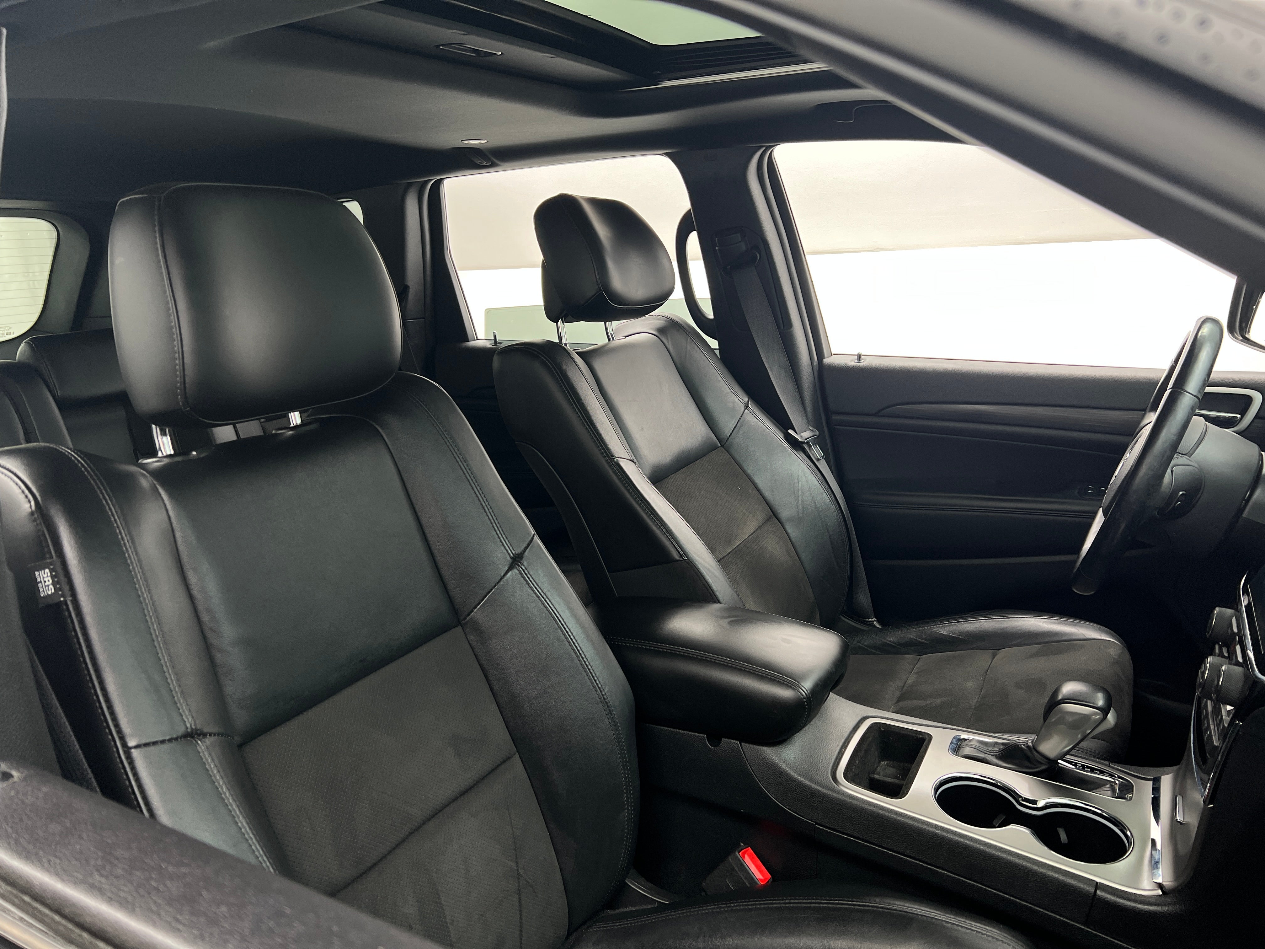 2020 Jeep Grand Cherokee Altitude 2