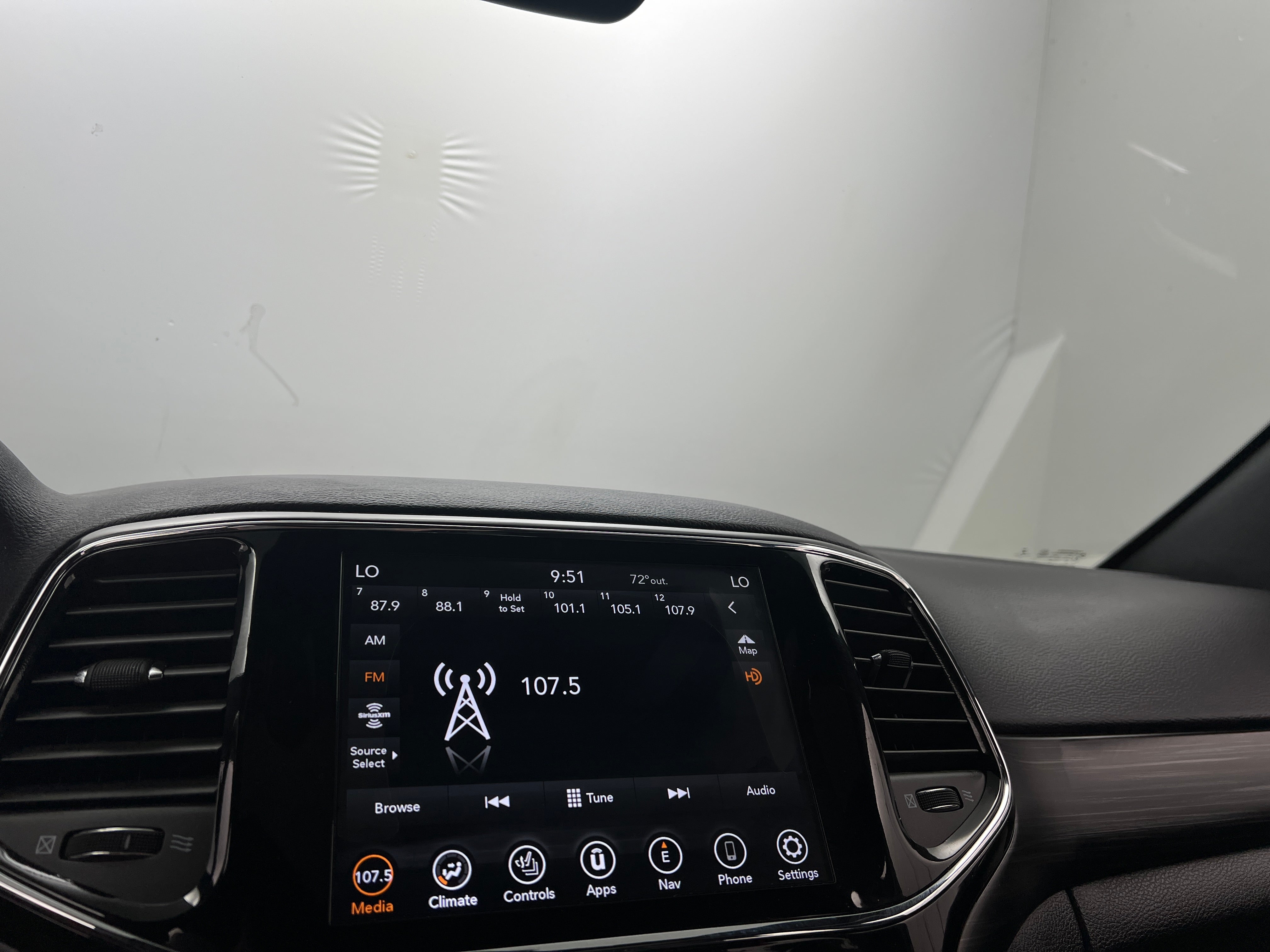 2020 Jeep Grand Cherokee Altitude 4