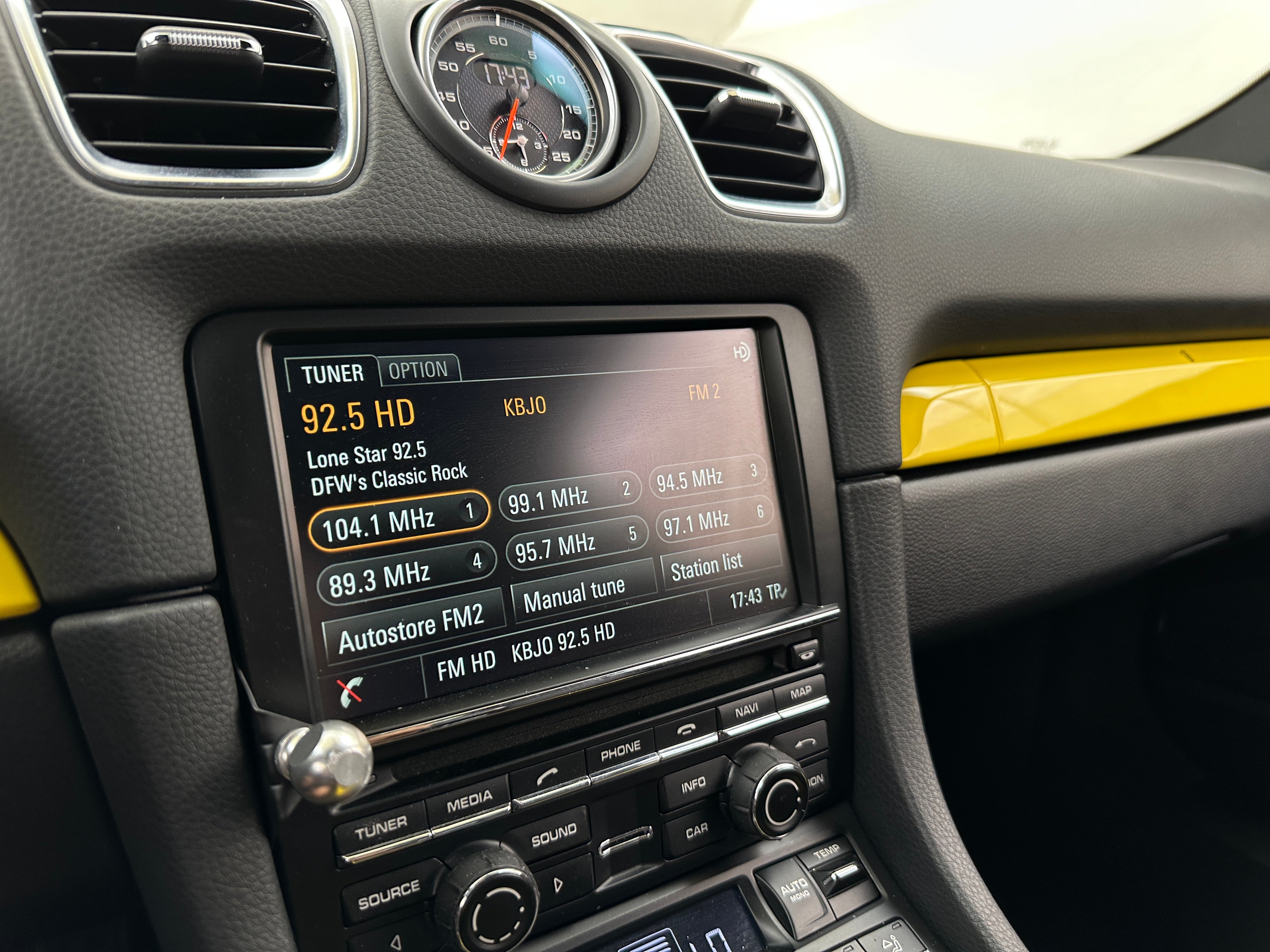 2014 Porsche Cayman S 2