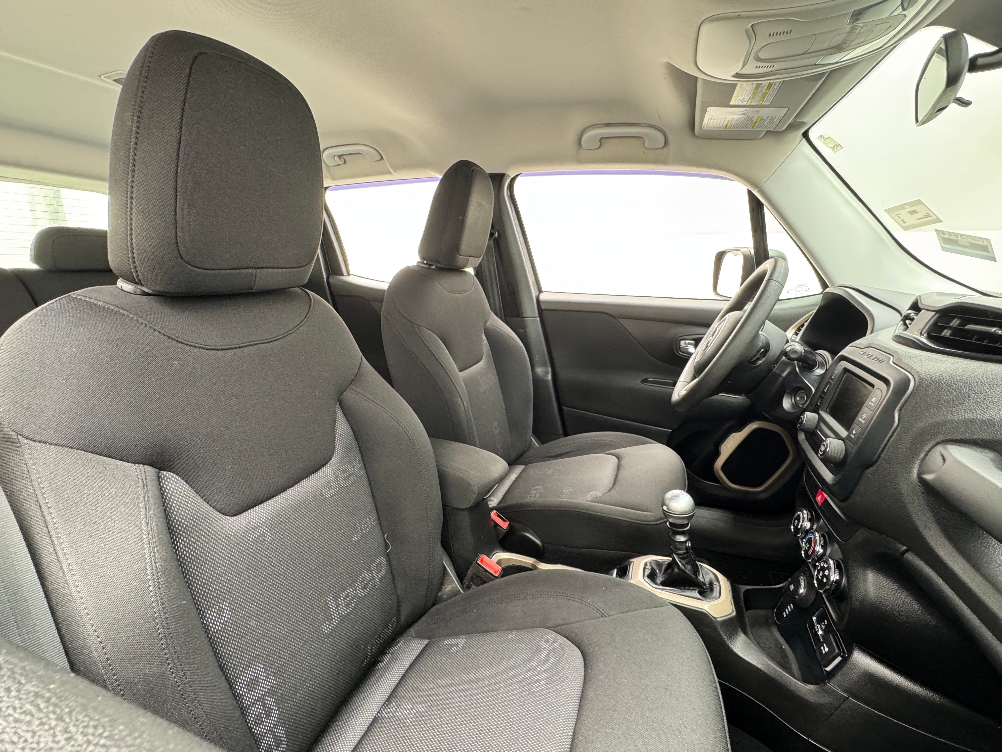 2016 Jeep Renegade Sport 2