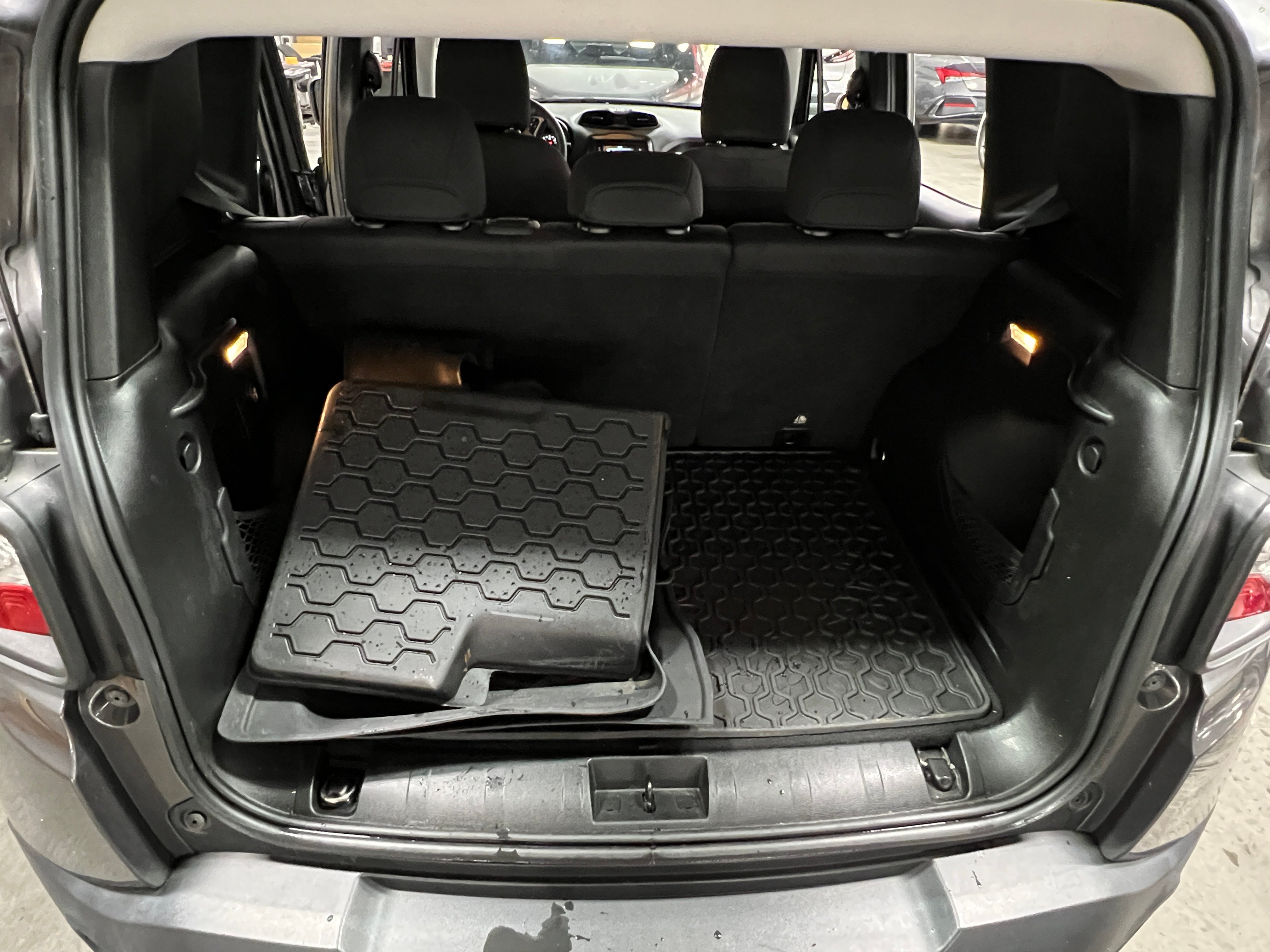 2016 Jeep Renegade Sport 7