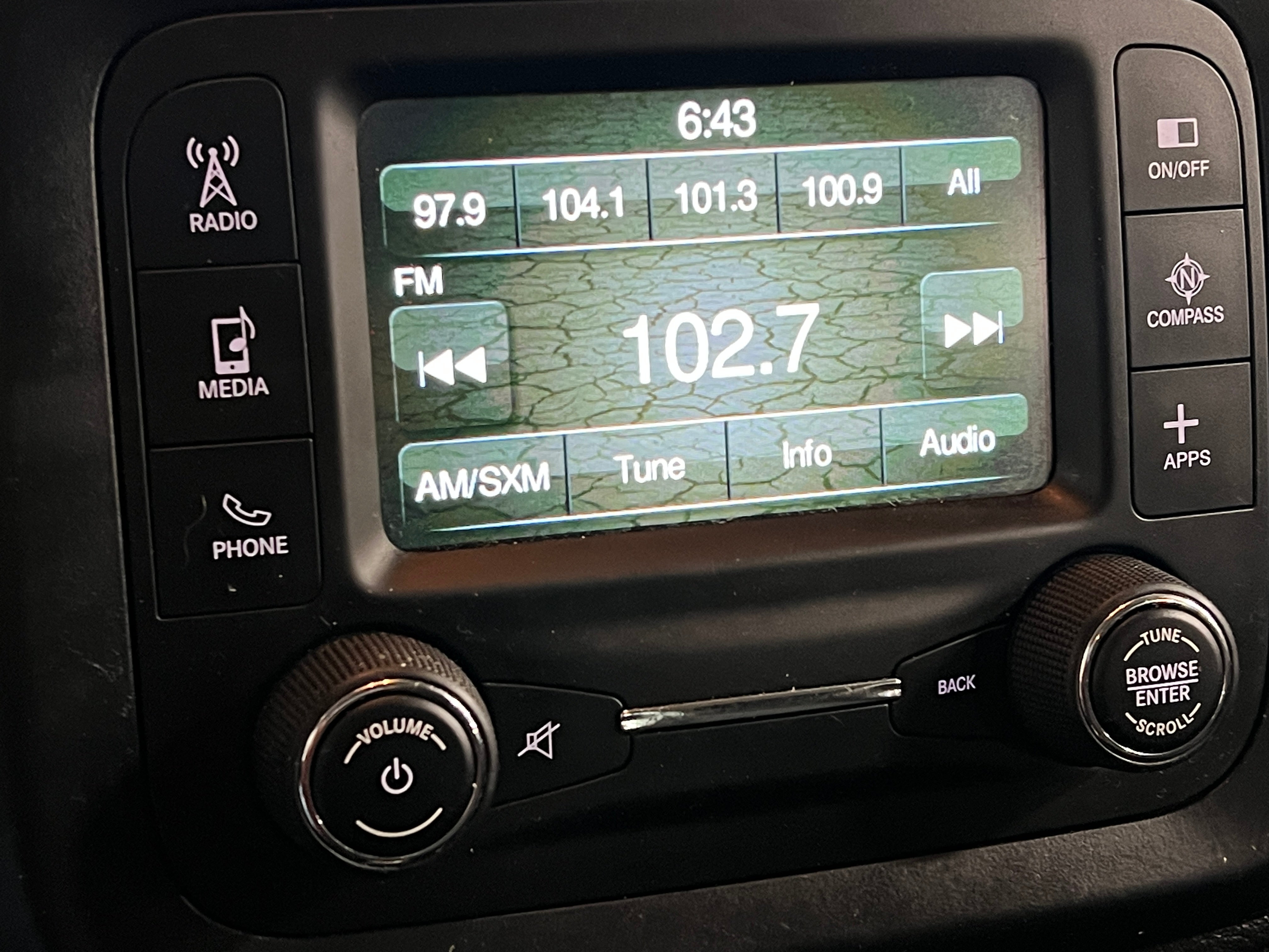 2016 Jeep Renegade Sport 4