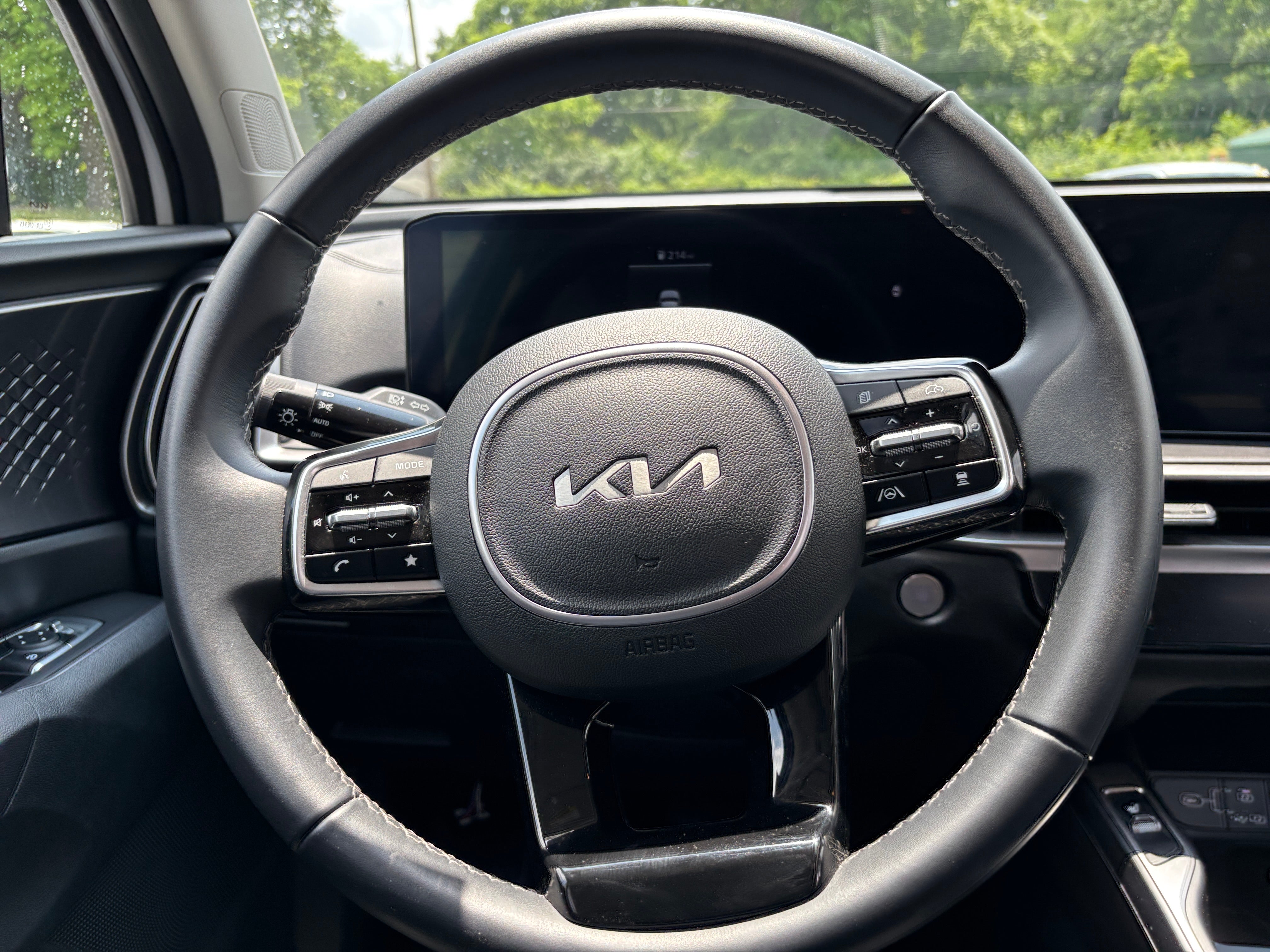 2024 Kia Sorento S 5