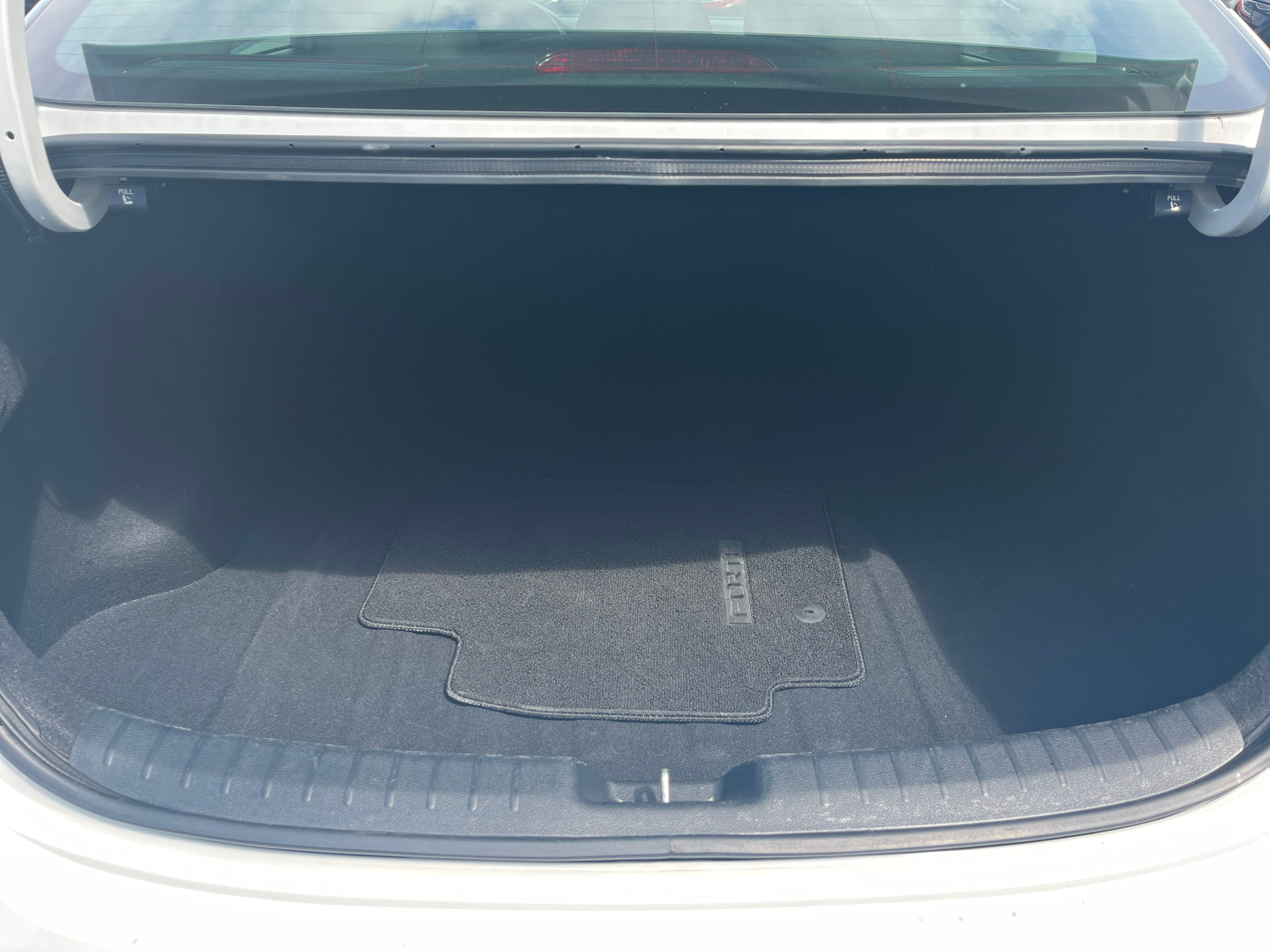 2024 Kia Forte LXS 4