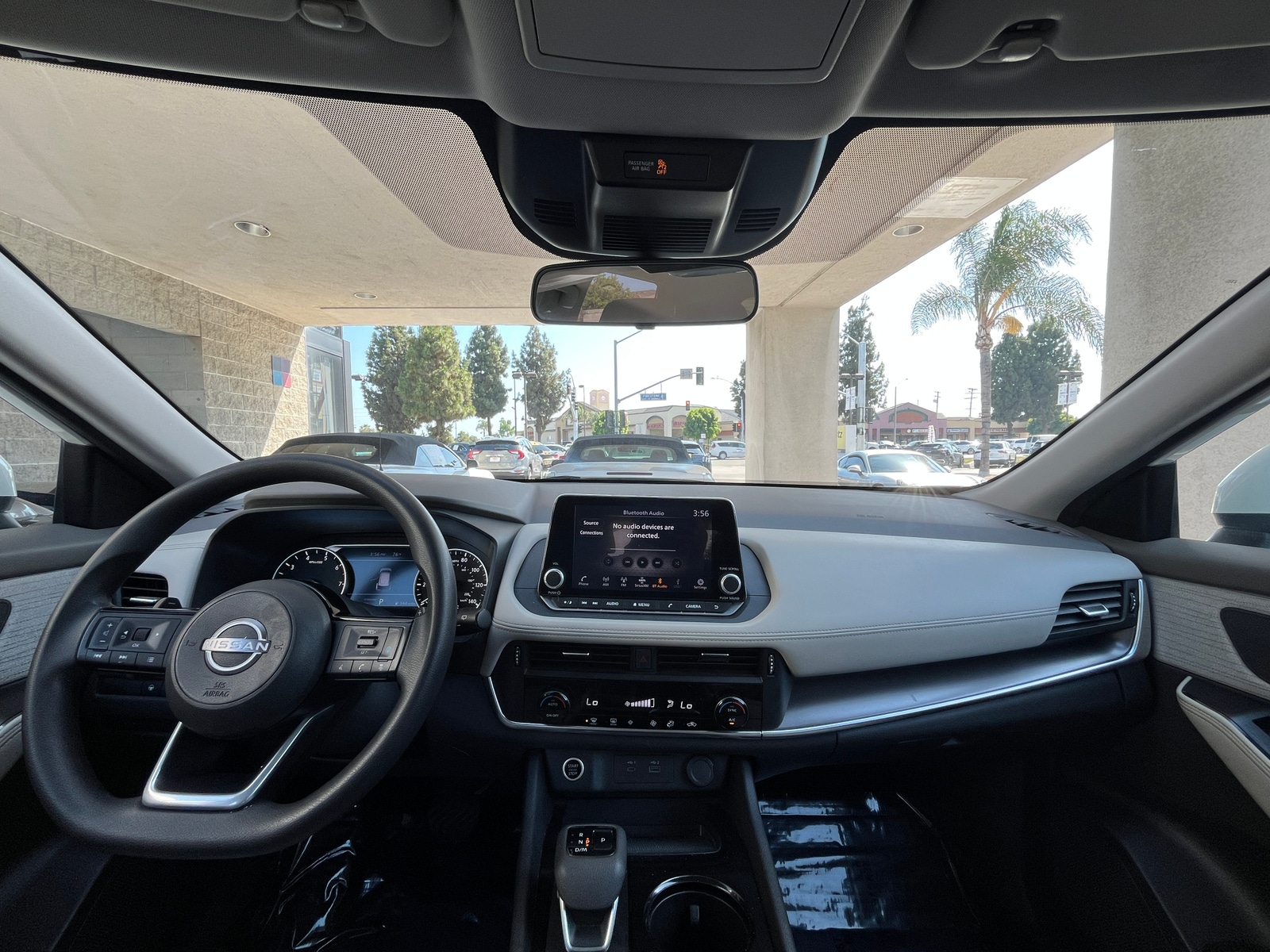 Thumbnail: 2023 Nissan Rogue - 3