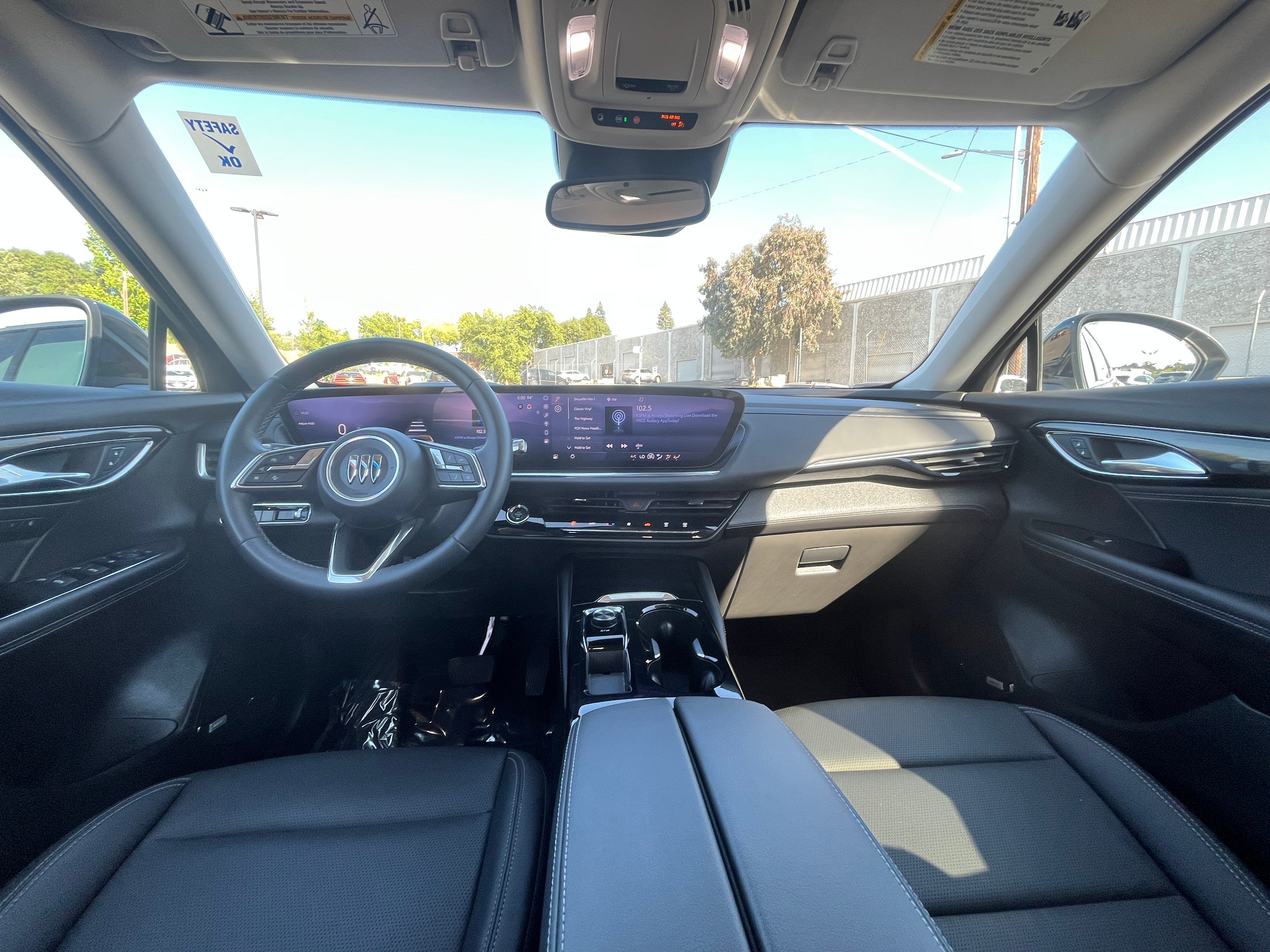 2024 Buick Envision Preferred 3