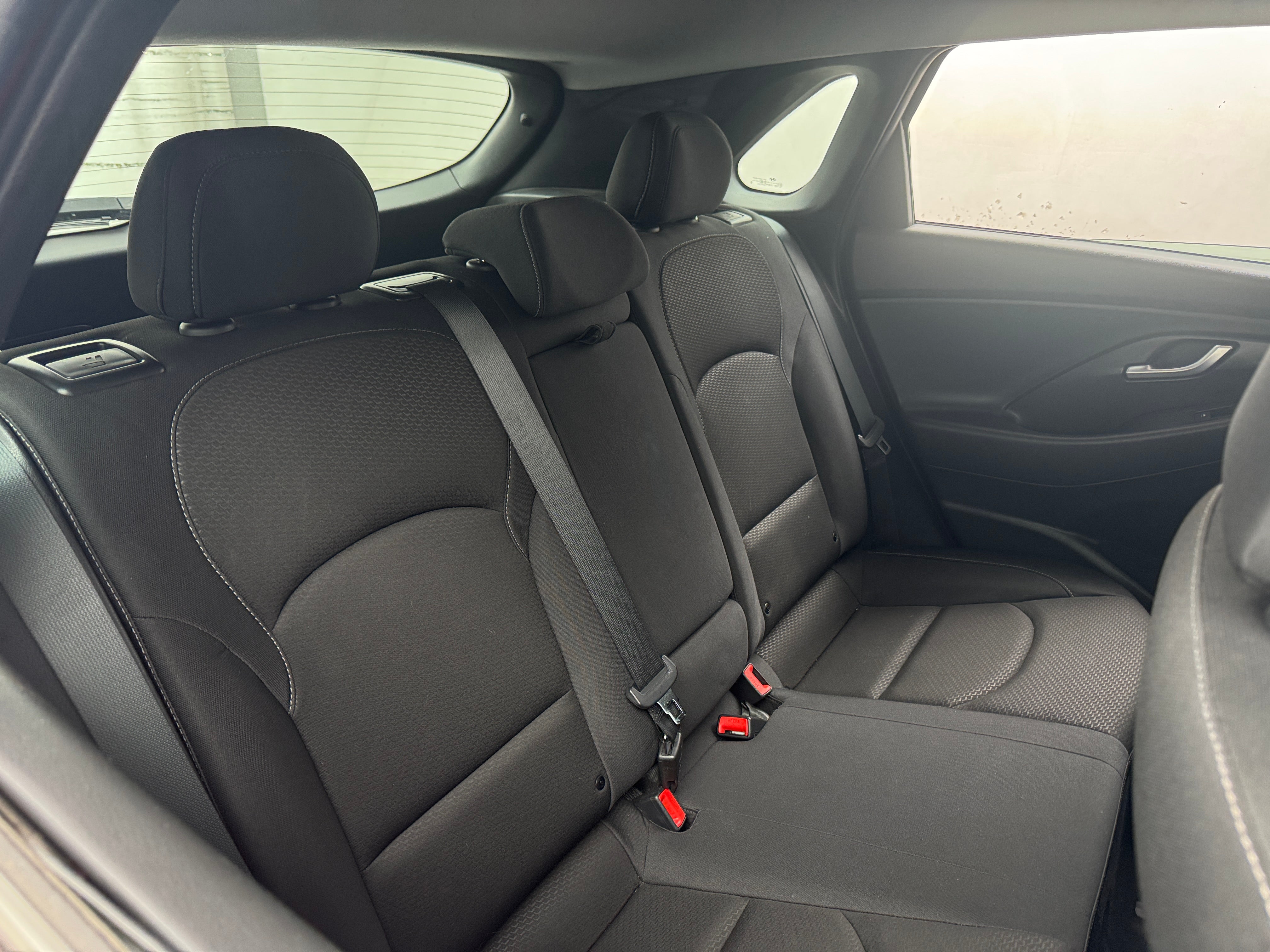 2018 Hyundai Elantra Base 6