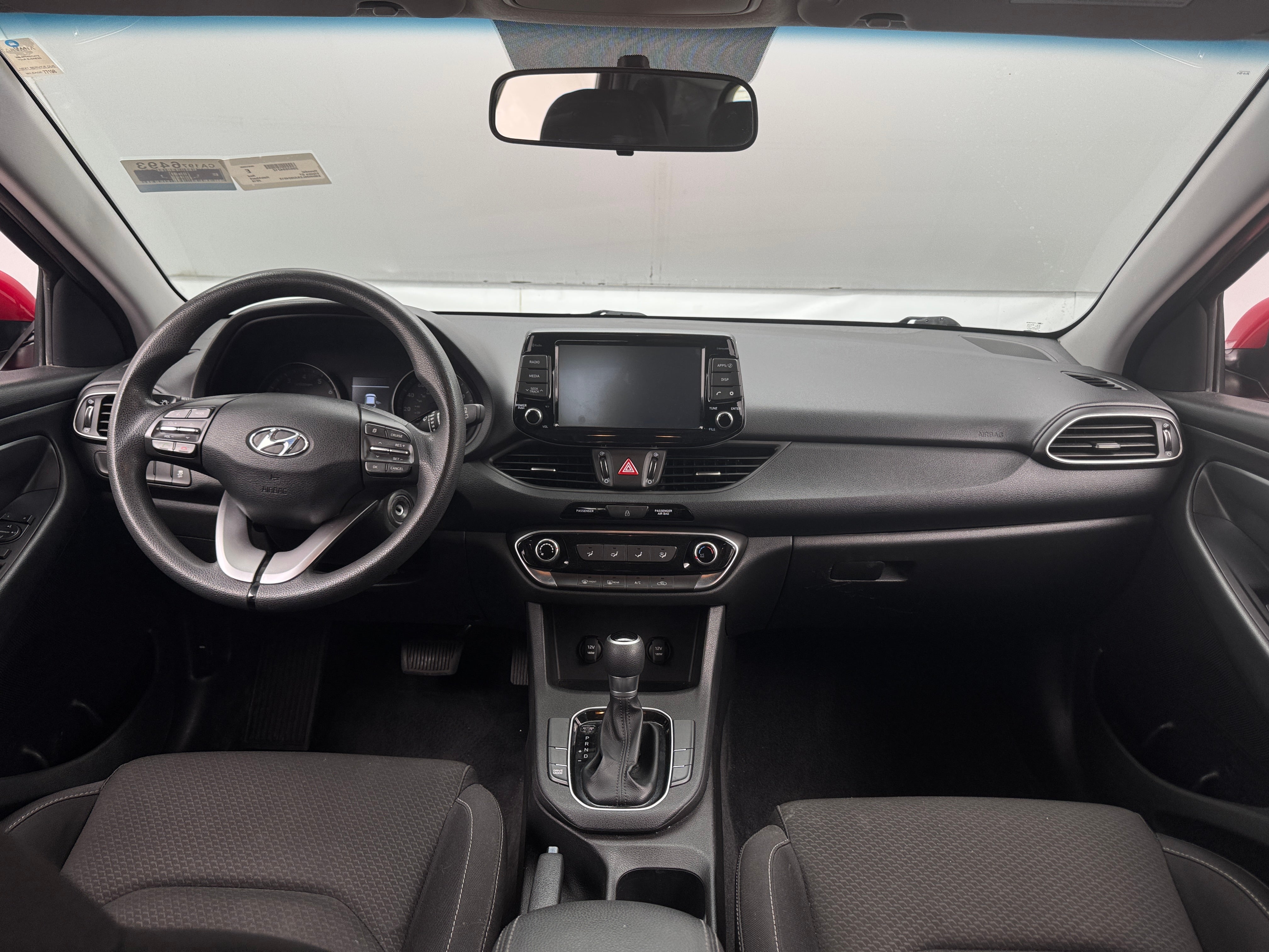 2018 Hyundai Elantra Base 3