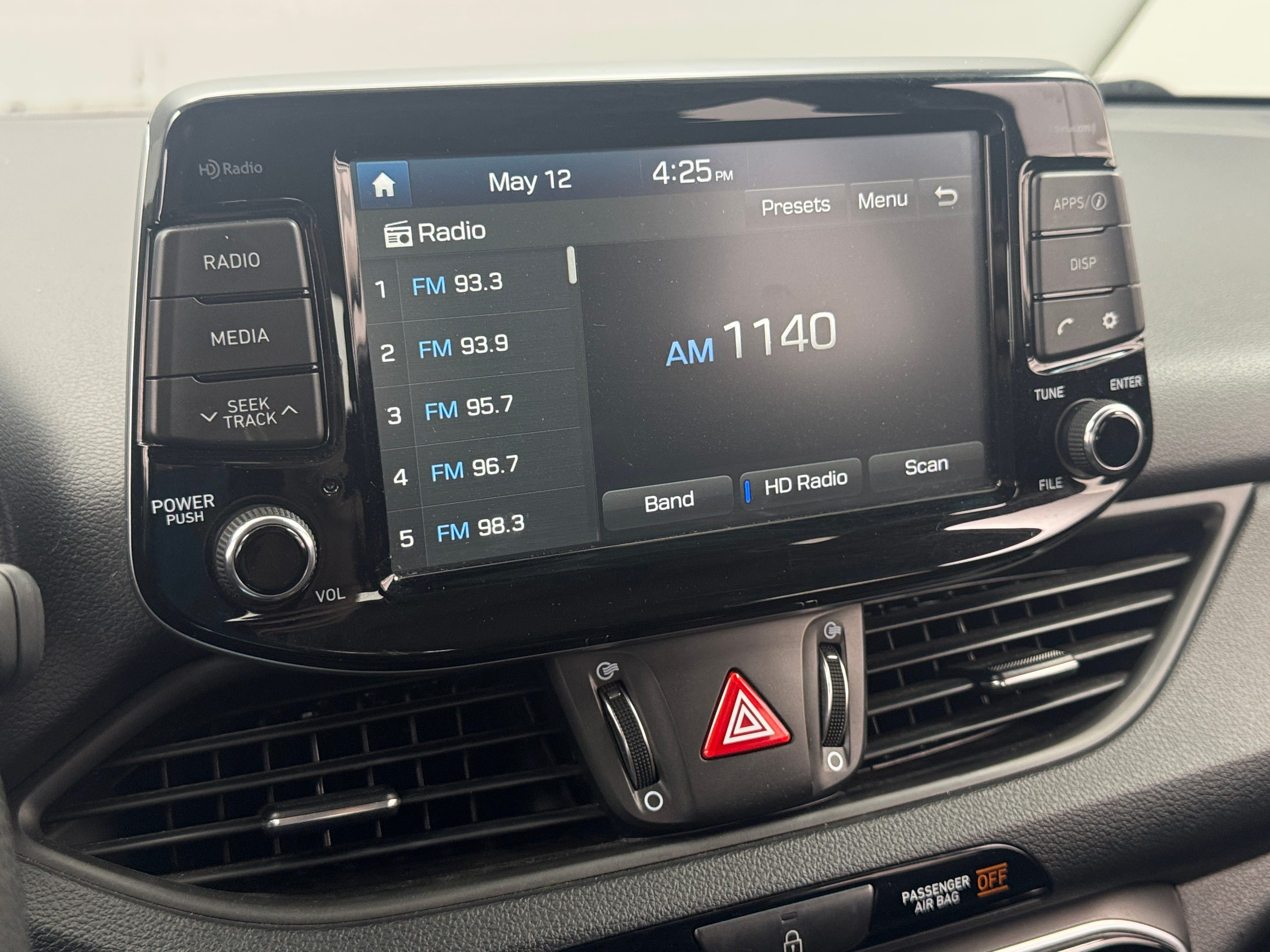 2018 Hyundai Elantra Base 4