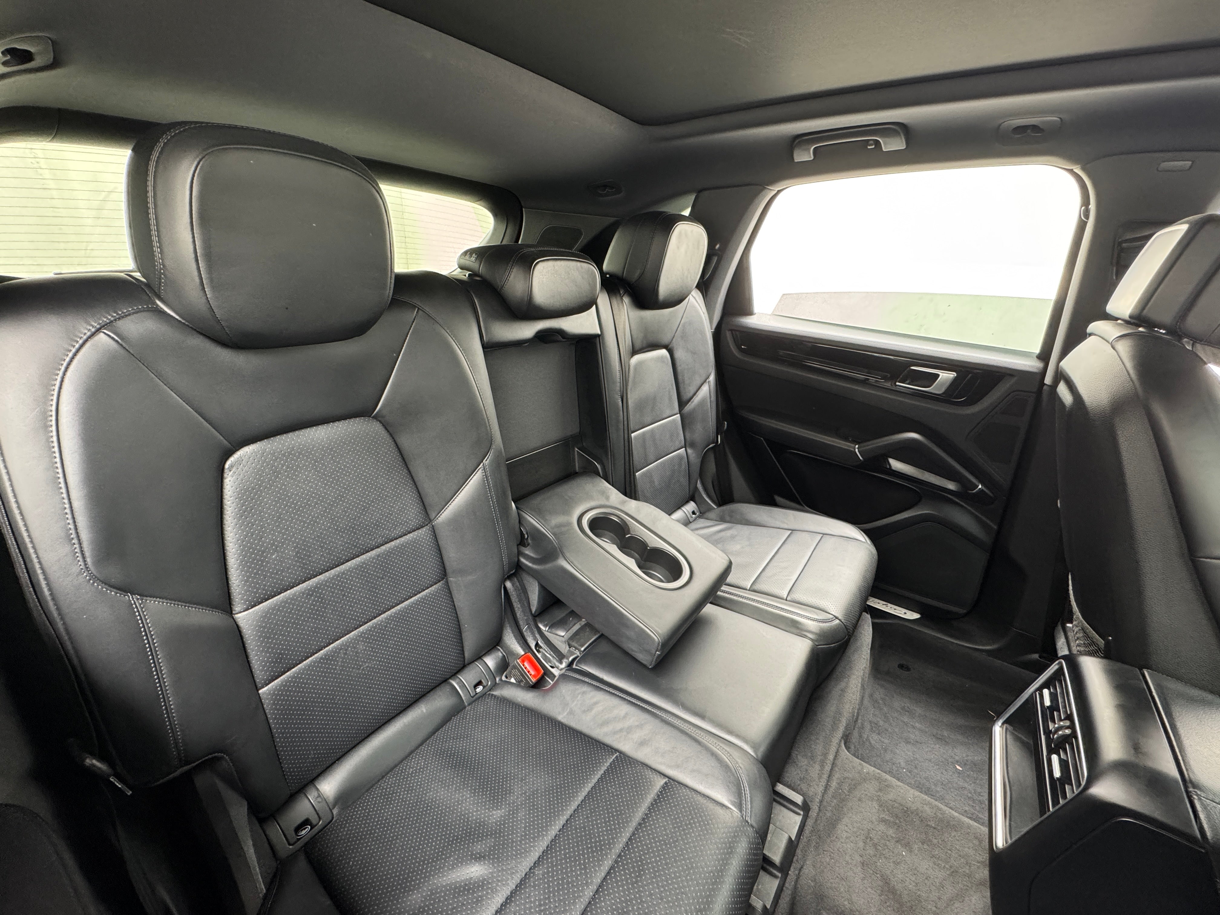 2019 Porsche Cayenne Base 5
