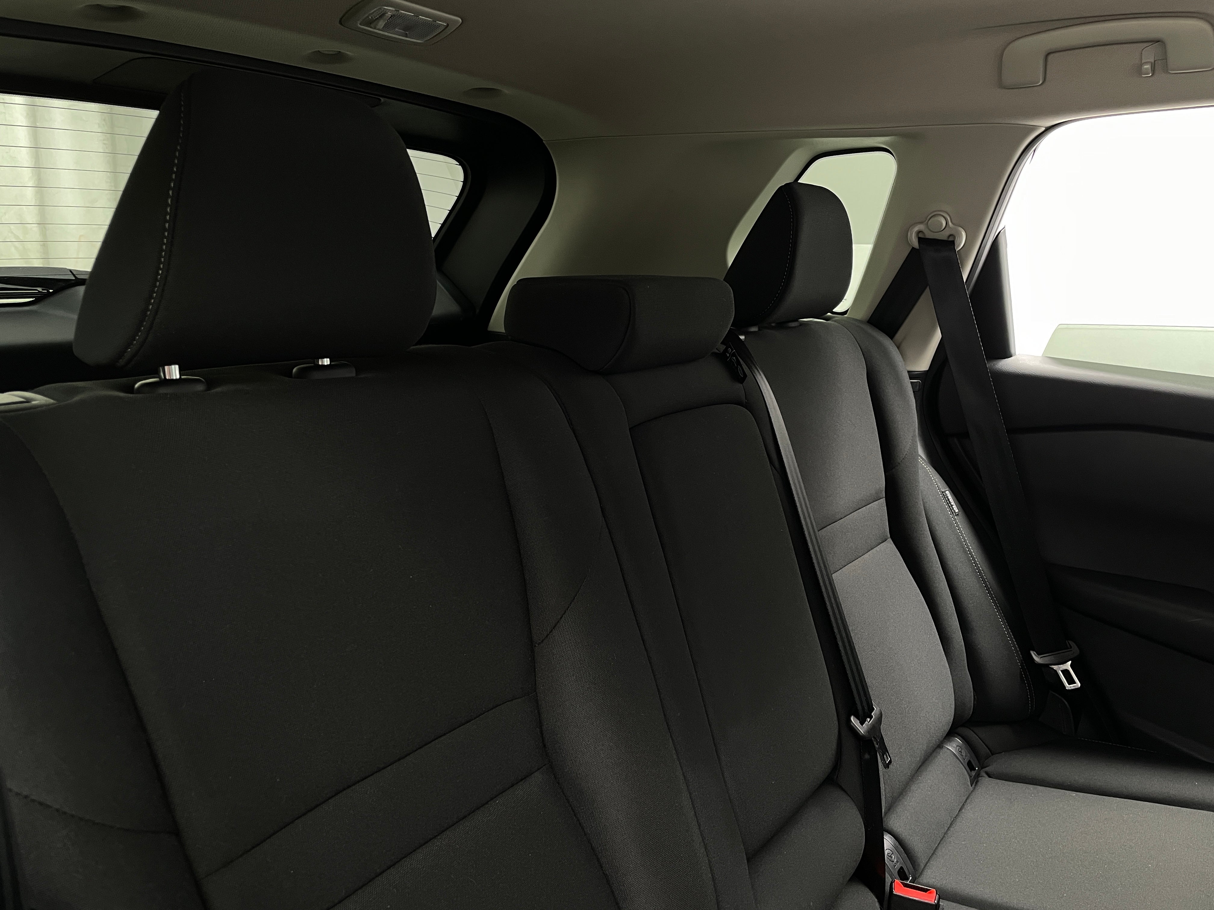 2024 Nissan Rogue S 6