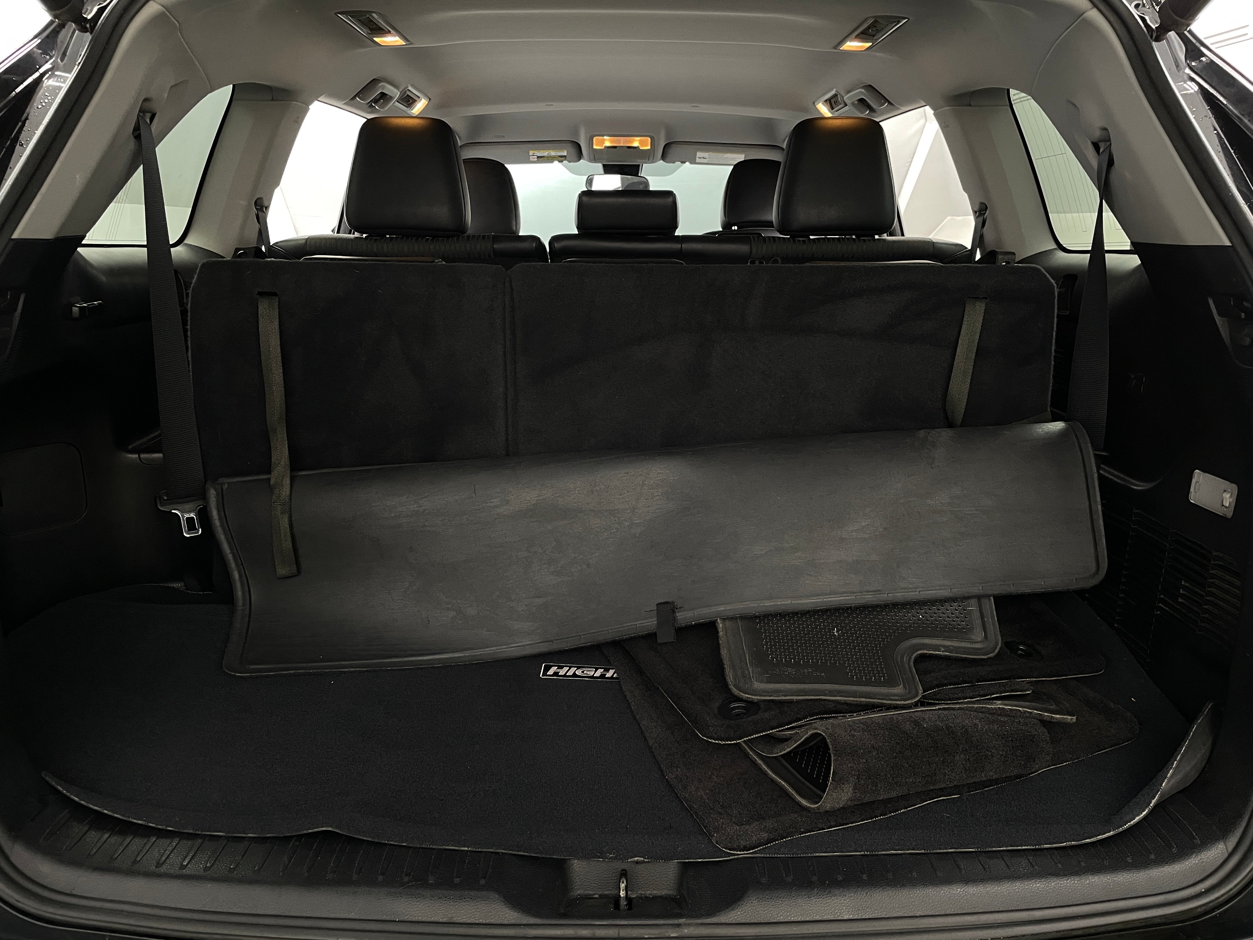 2019 Toyota Highlander Plus 7
