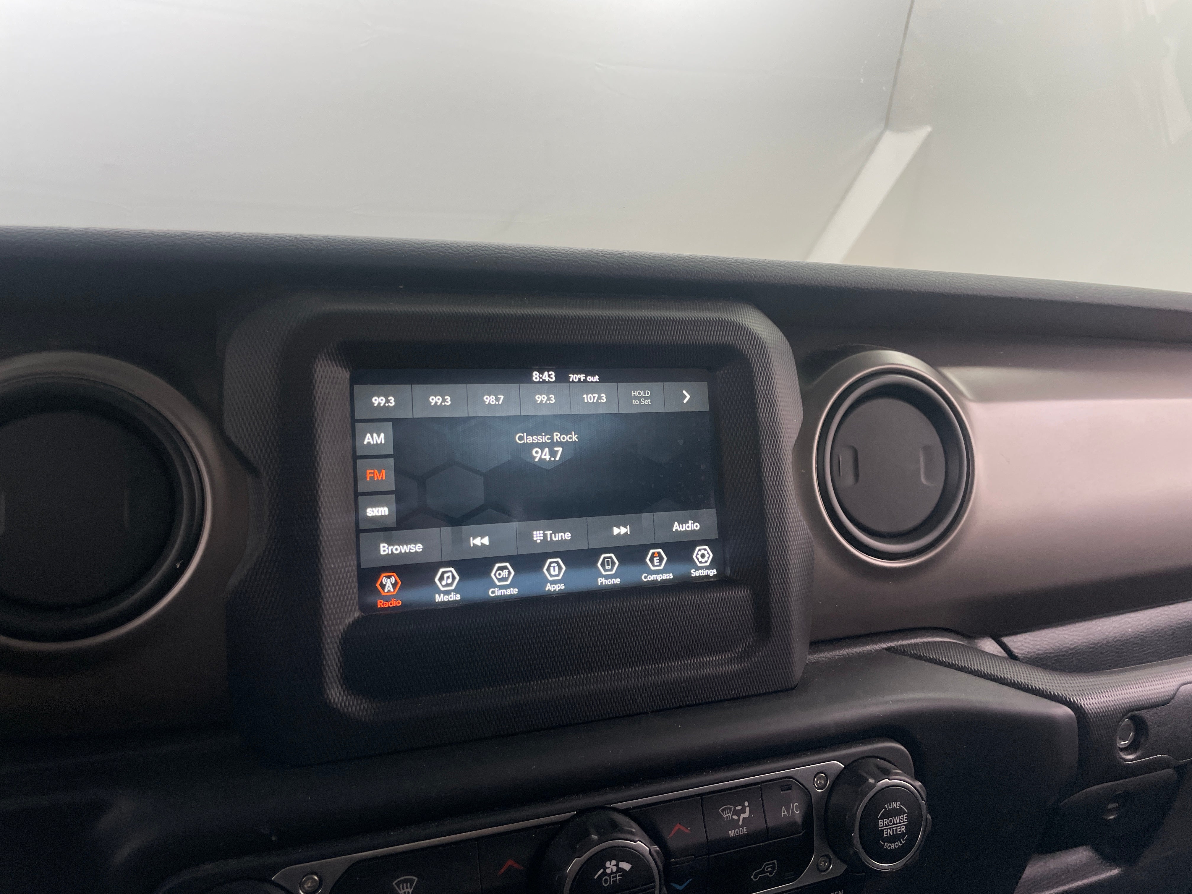 2020 Jeep Gladiator Sport S 4
