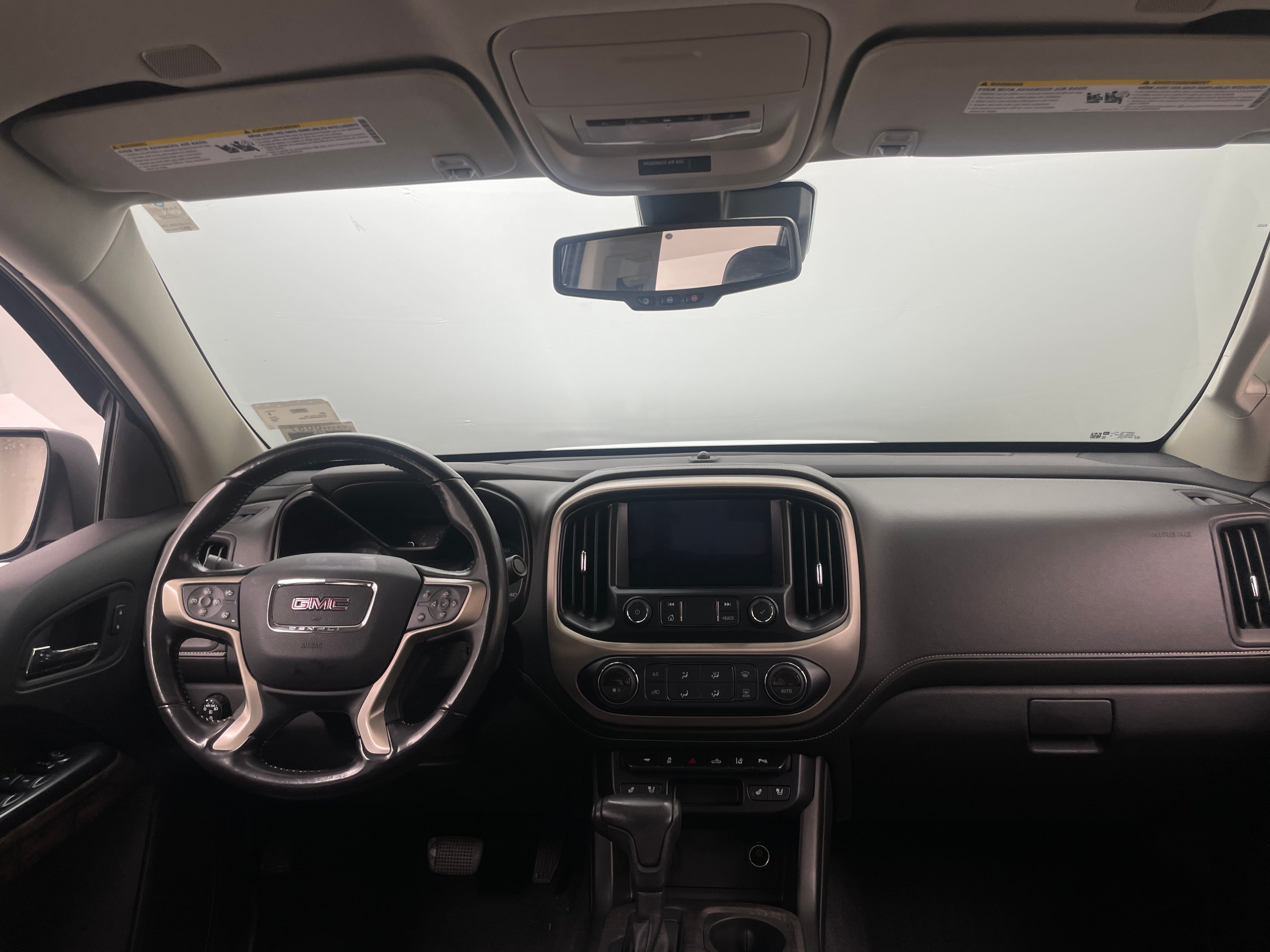 2021 GMC Canyon Denali 2
