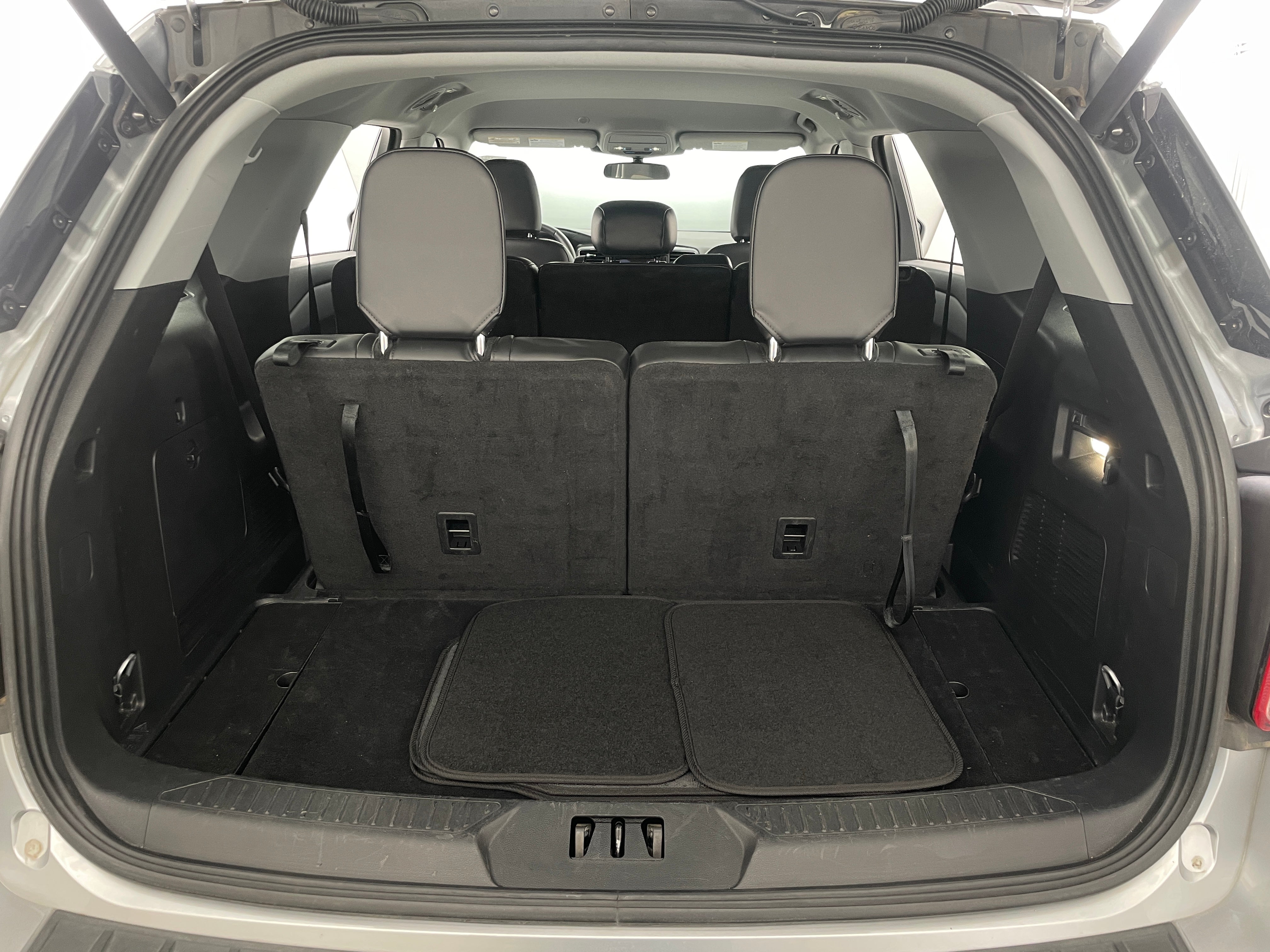 2024 Ford Explorer XLT 7