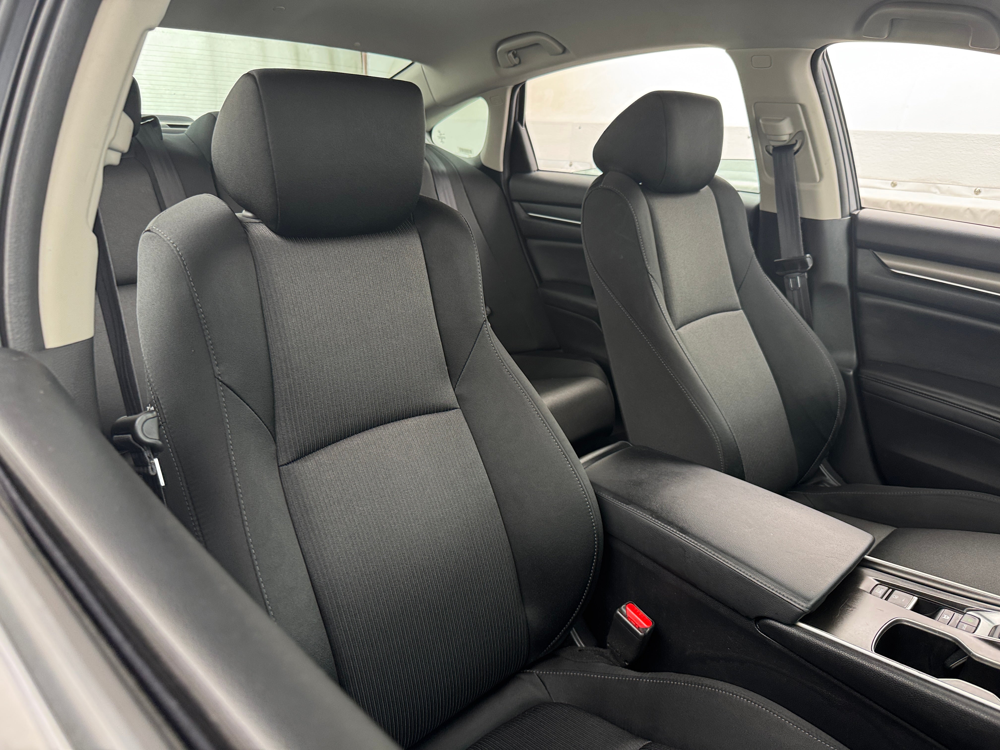 2021 Honda Accord Base 2