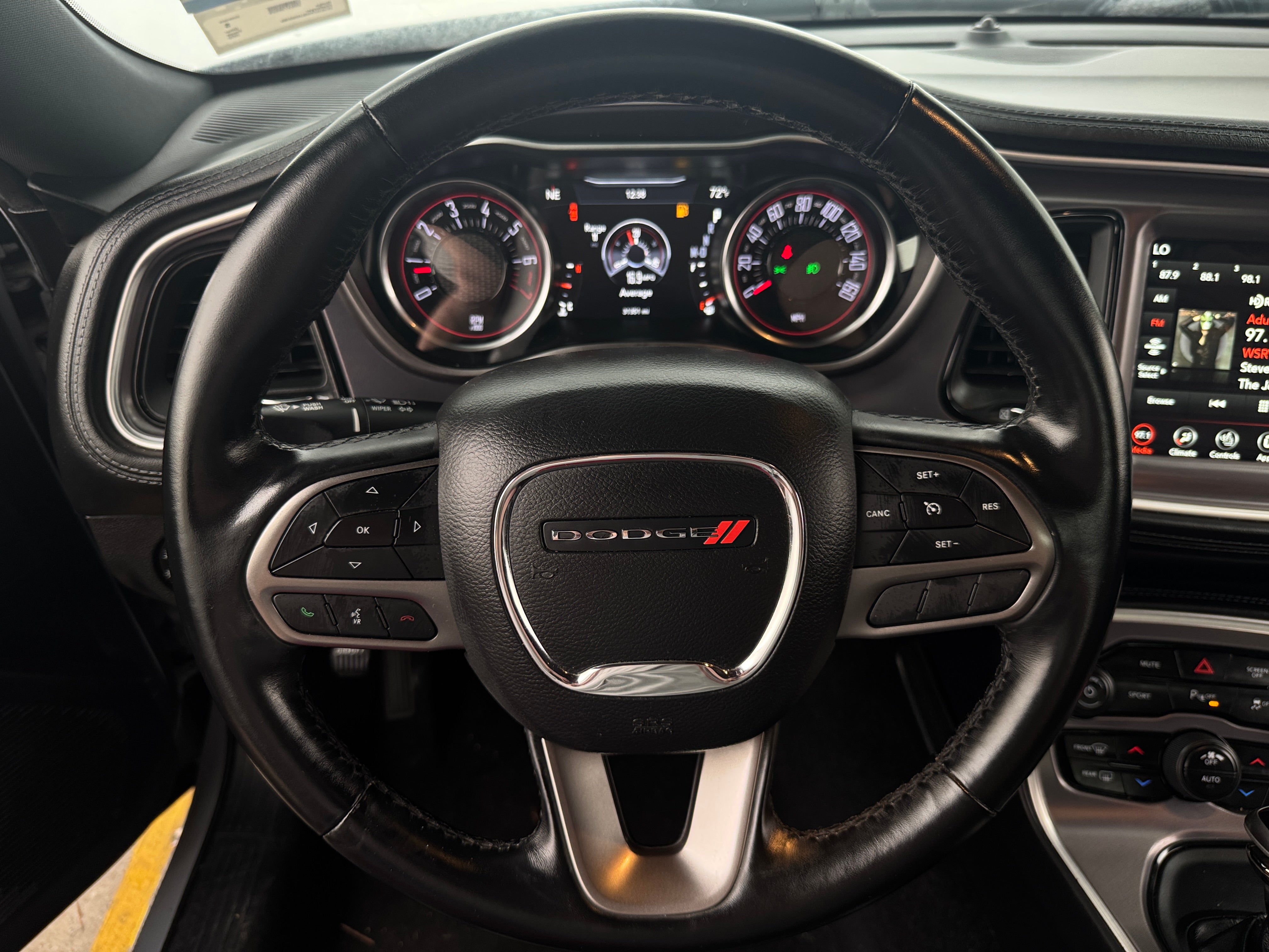 2020 Dodge Challenger SXT 3