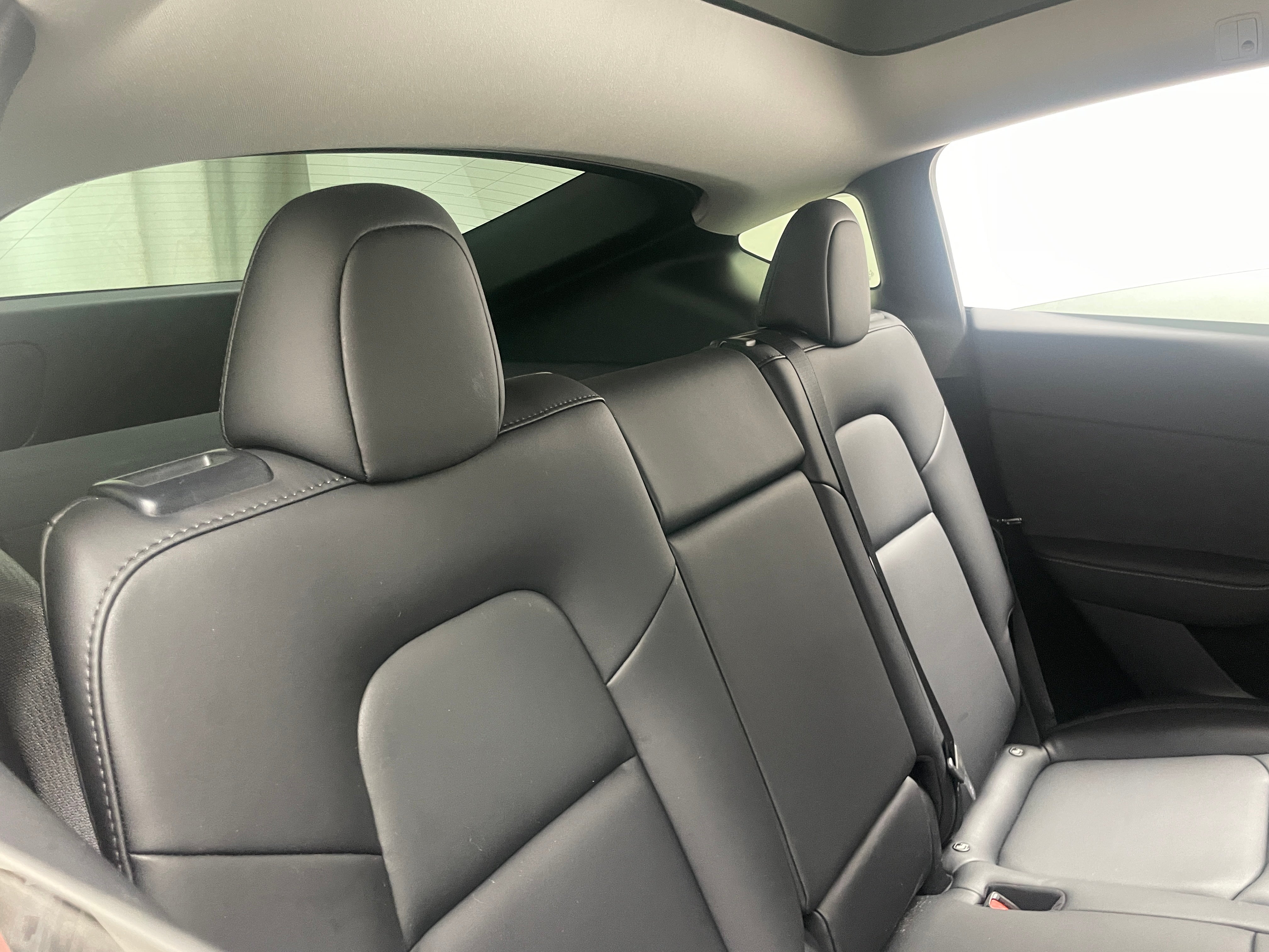 2023 Tesla Model Y Long Range 4