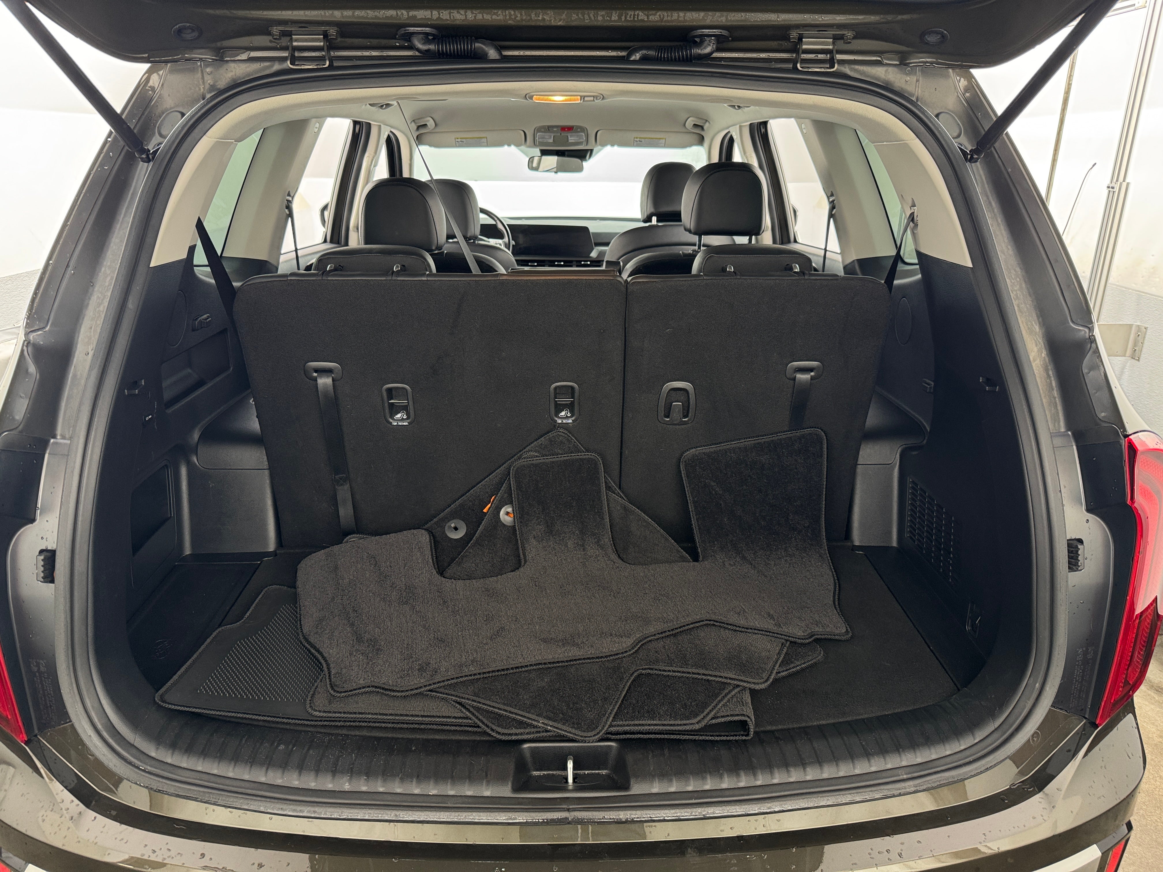 2023 Kia Telluride S 6
