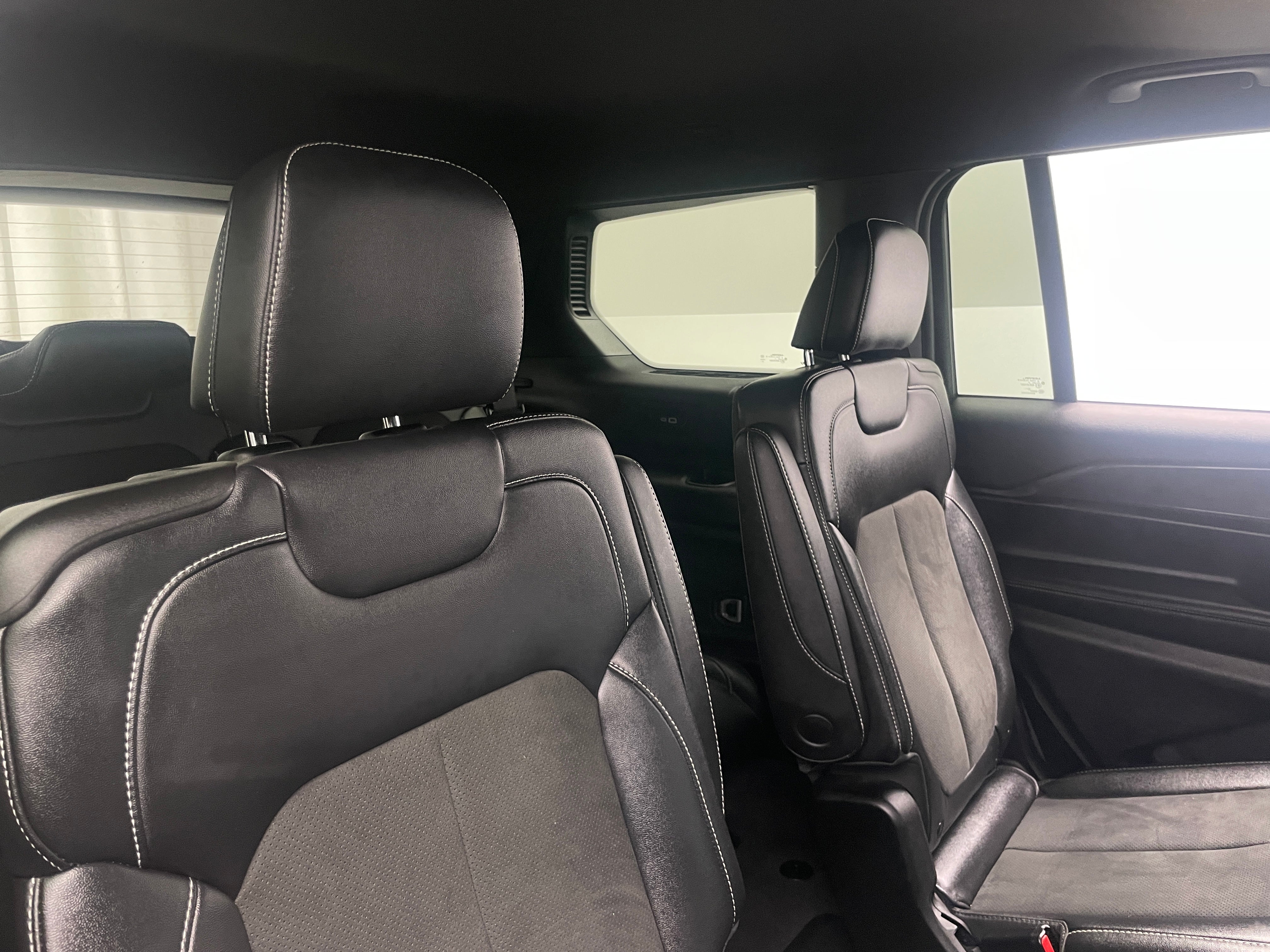 2022 Jeep Grand Cherokee L Altitude 6