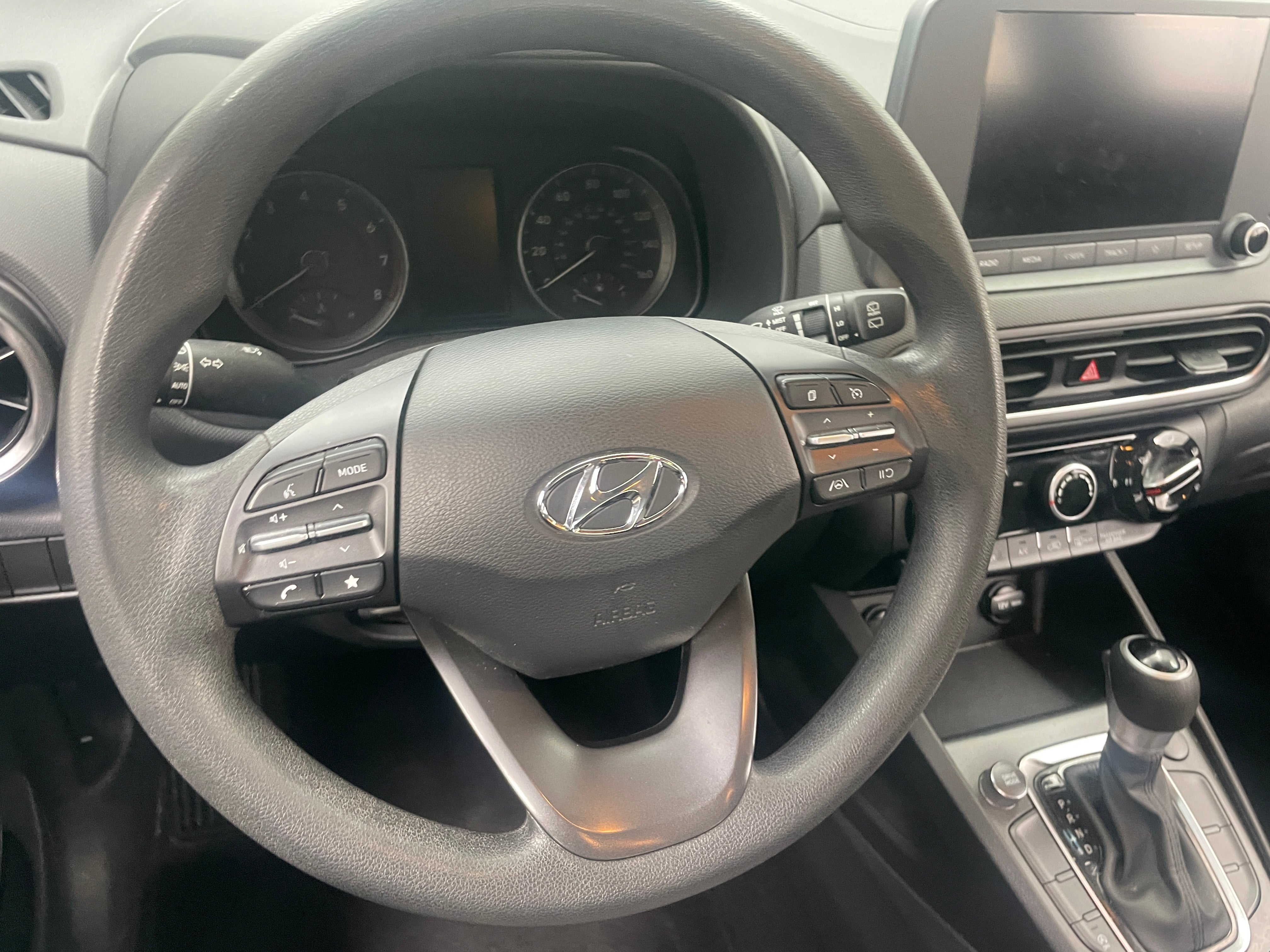 2023 Hyundai Kona SE 5