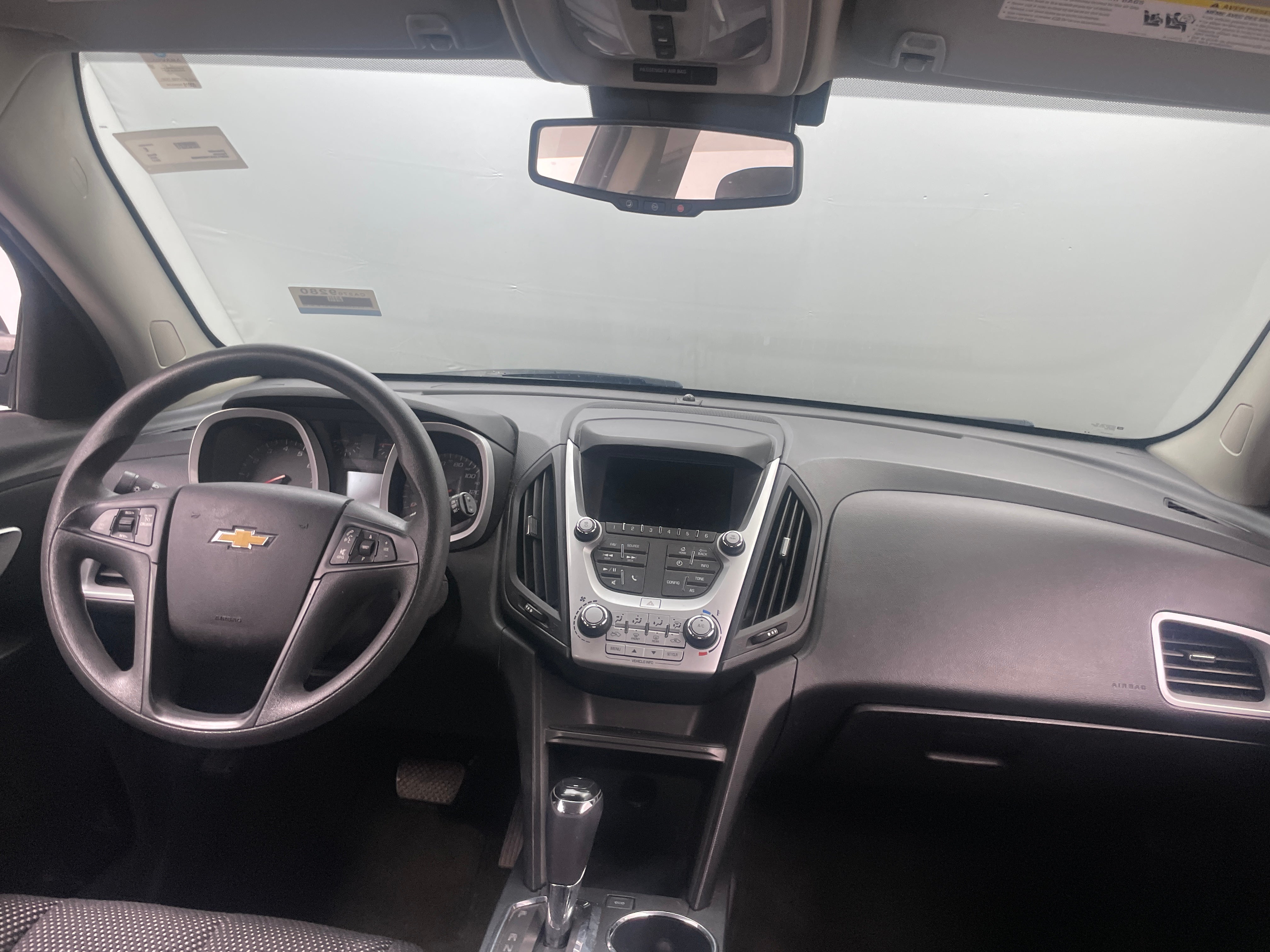 2017 Chevrolet Equinox LS 3