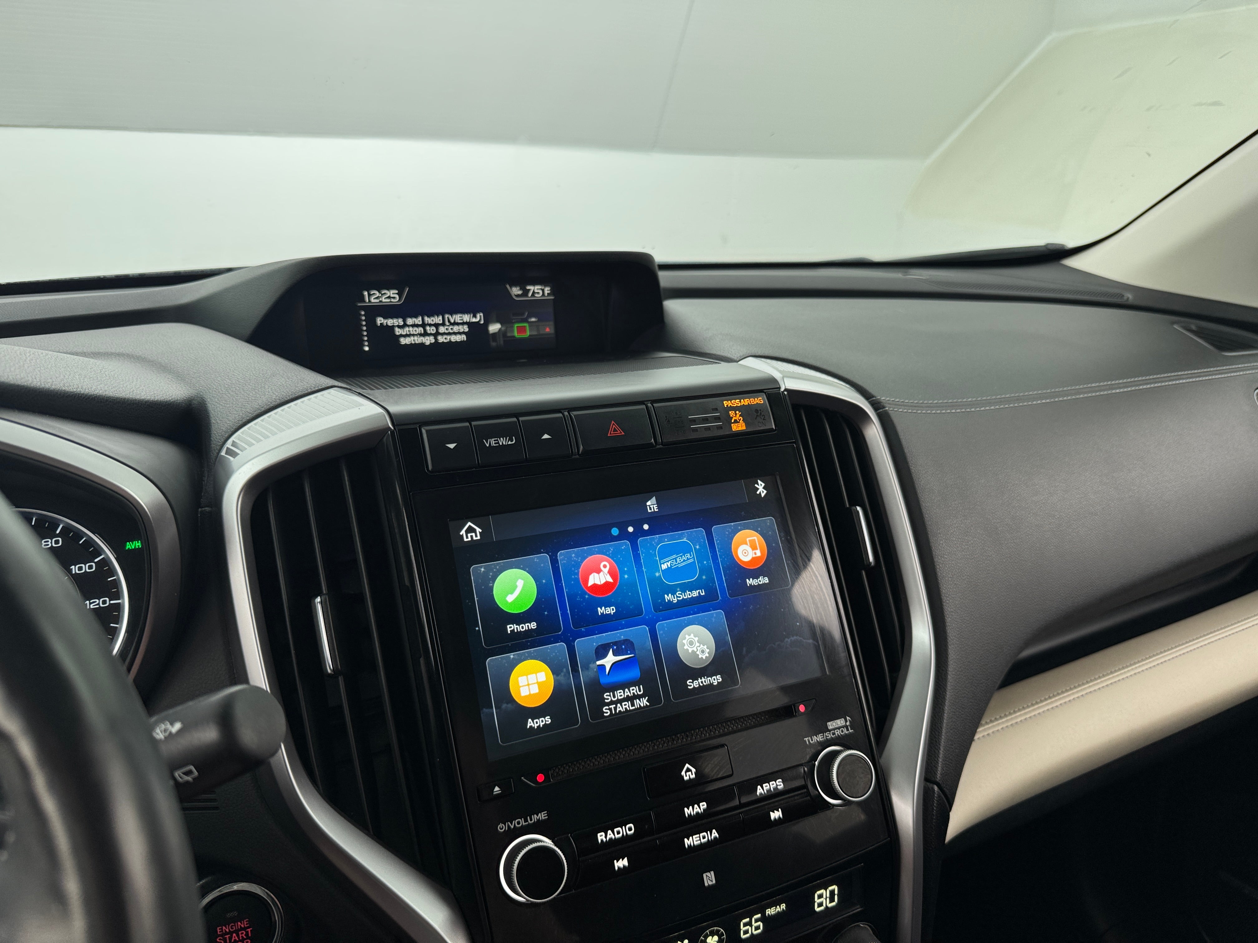 2022 Subaru Ascent Touring 4