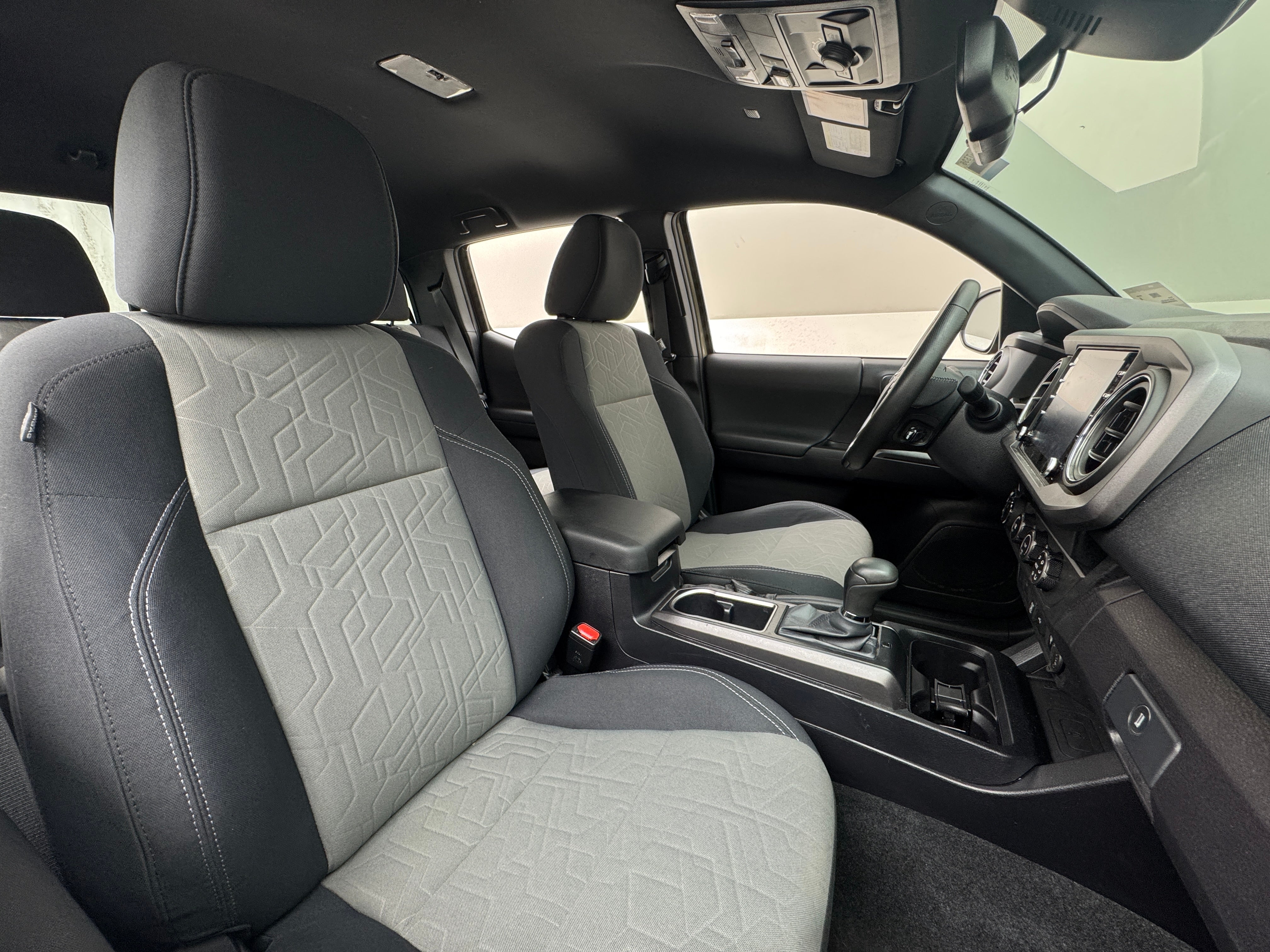 2020 Toyota Tacoma TRD Off-Road 2