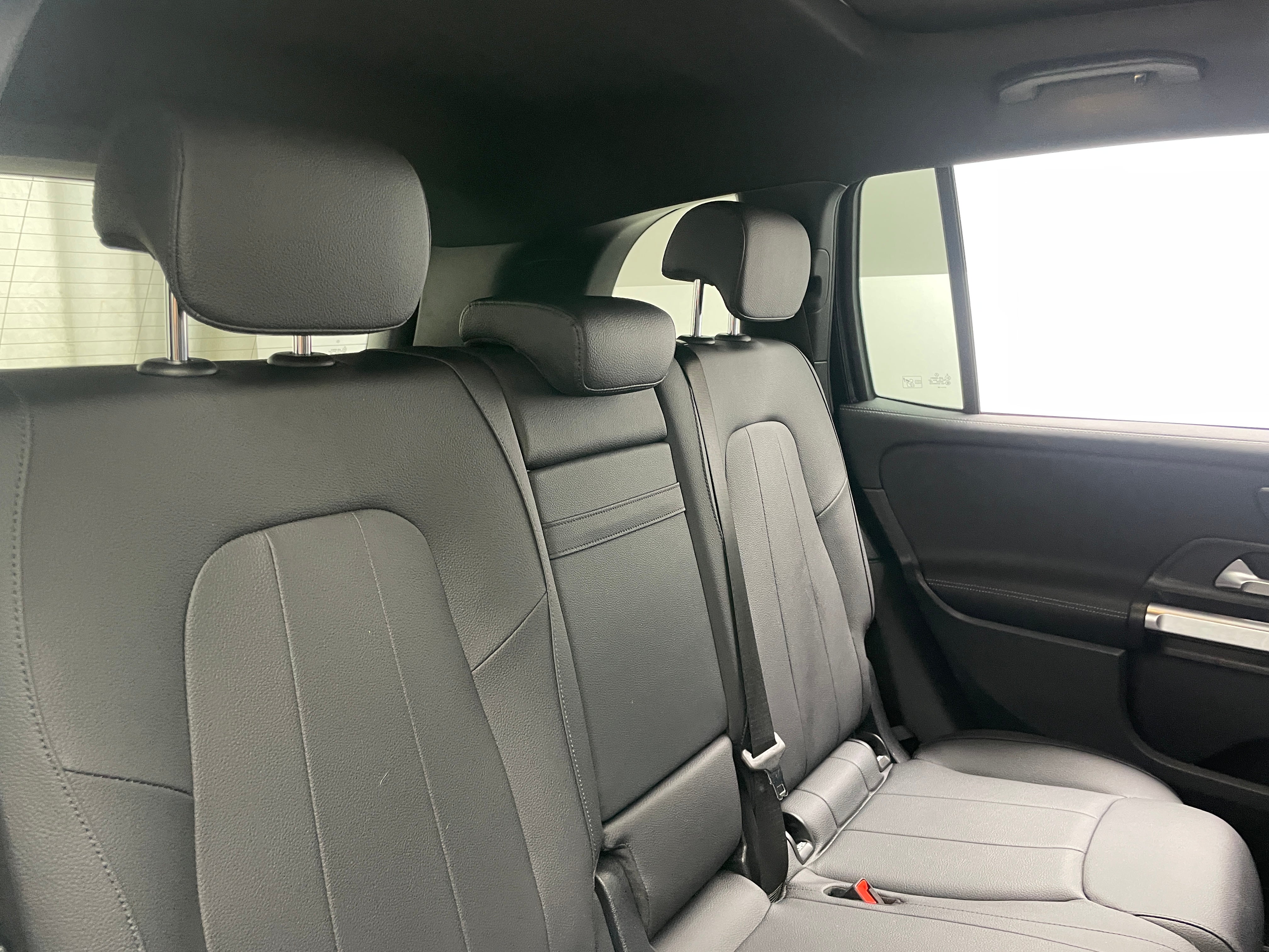 2024 Mercedes-Benz GLB 250 5