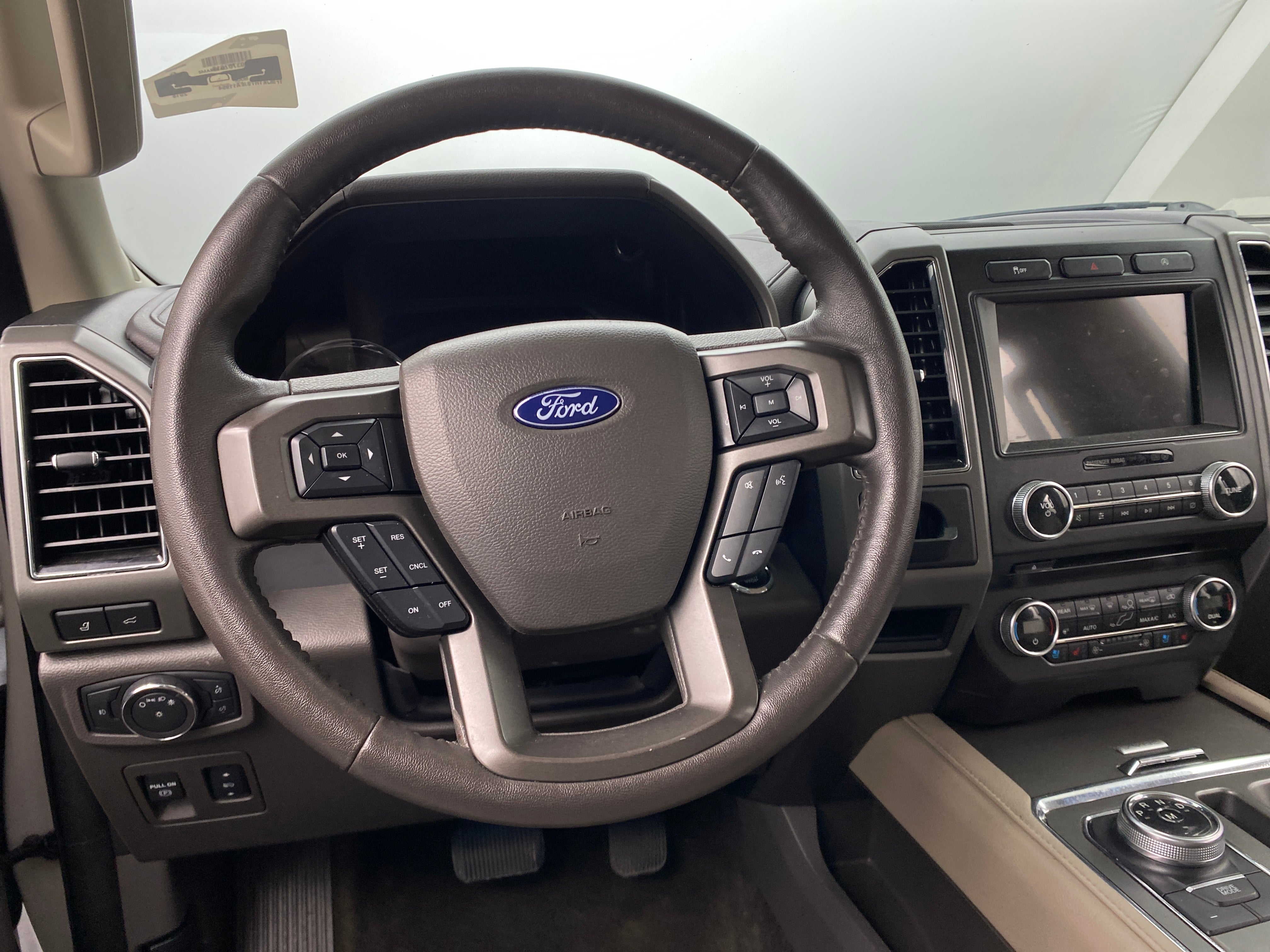 2018 Ford Expedition MAX XLT 4