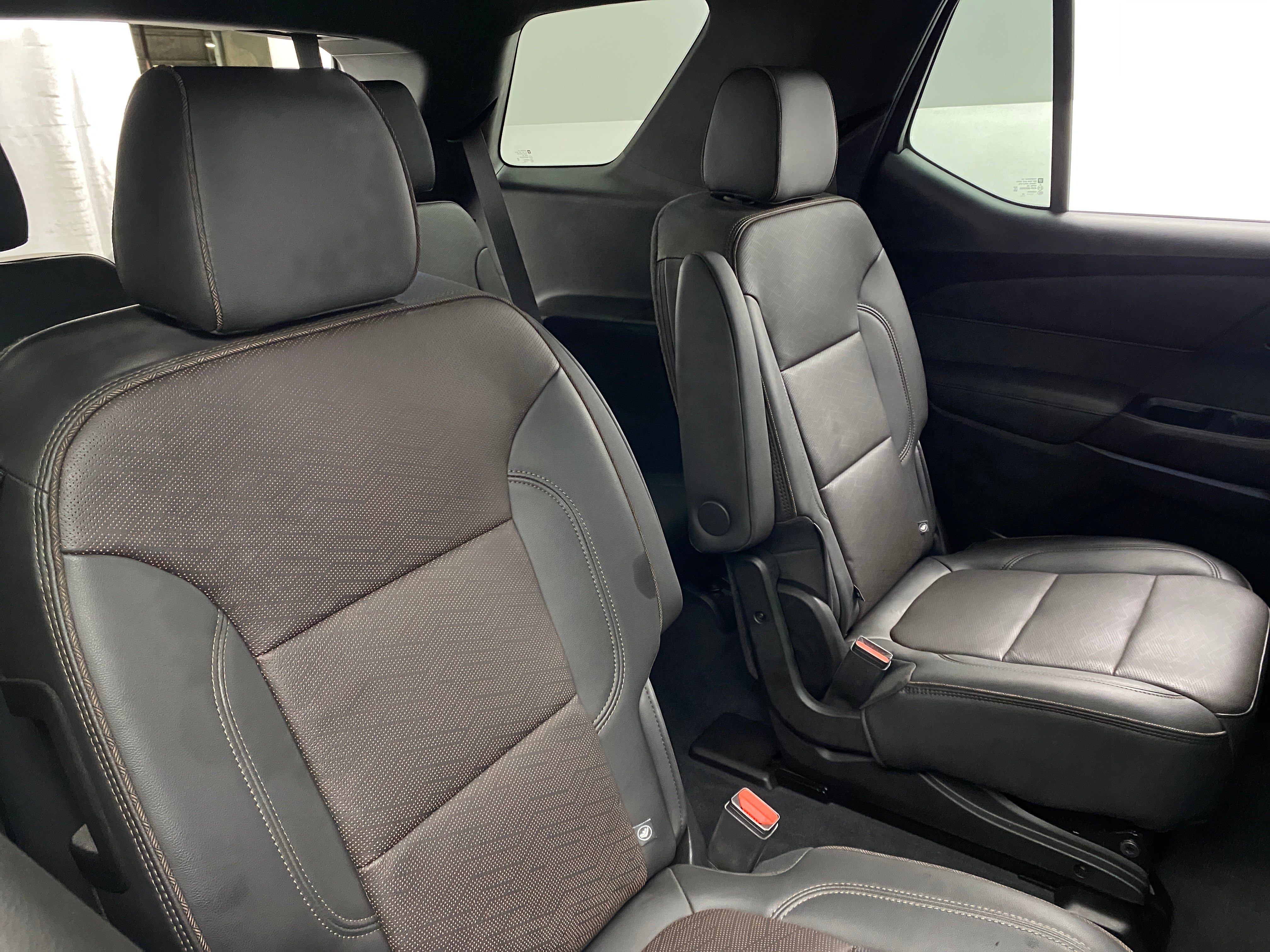 2022 Chevrolet Traverse High Country 5
