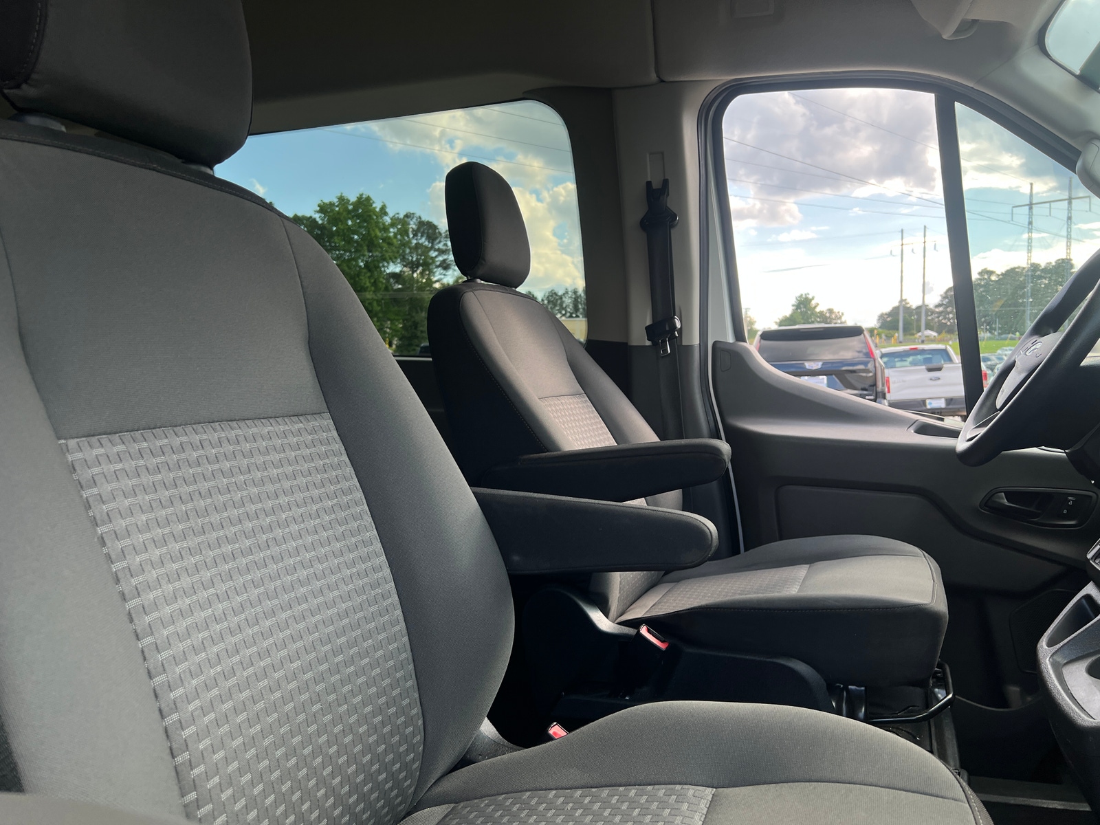 Thumbnail: 2021 Ford Econoline - 2