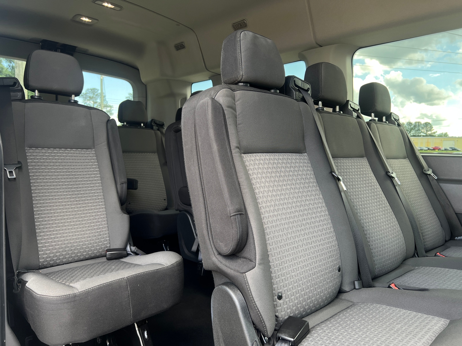Thumbnail: 2021 Ford Econoline - 6