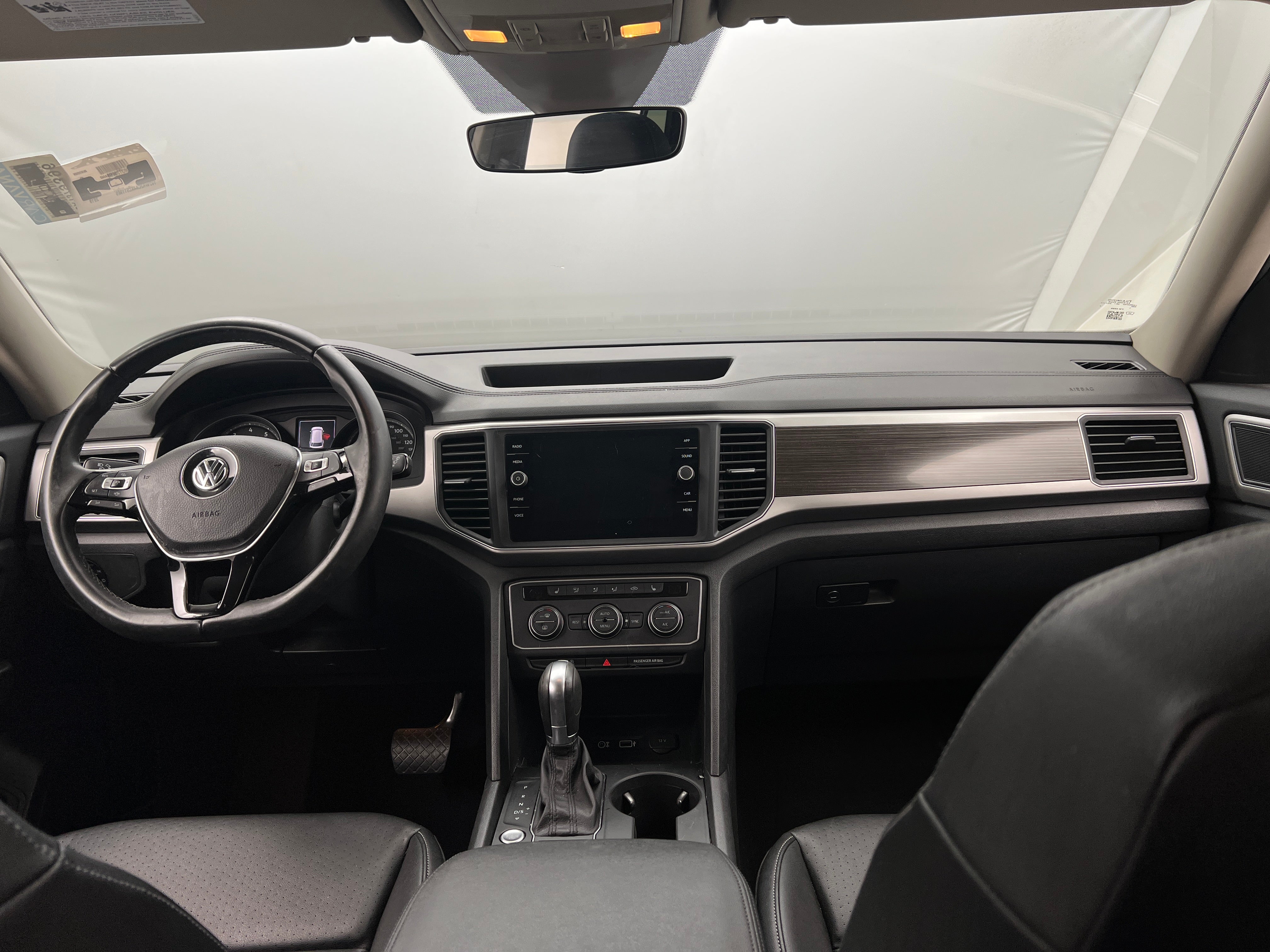 2019 Volkswagen Atlas SE 2