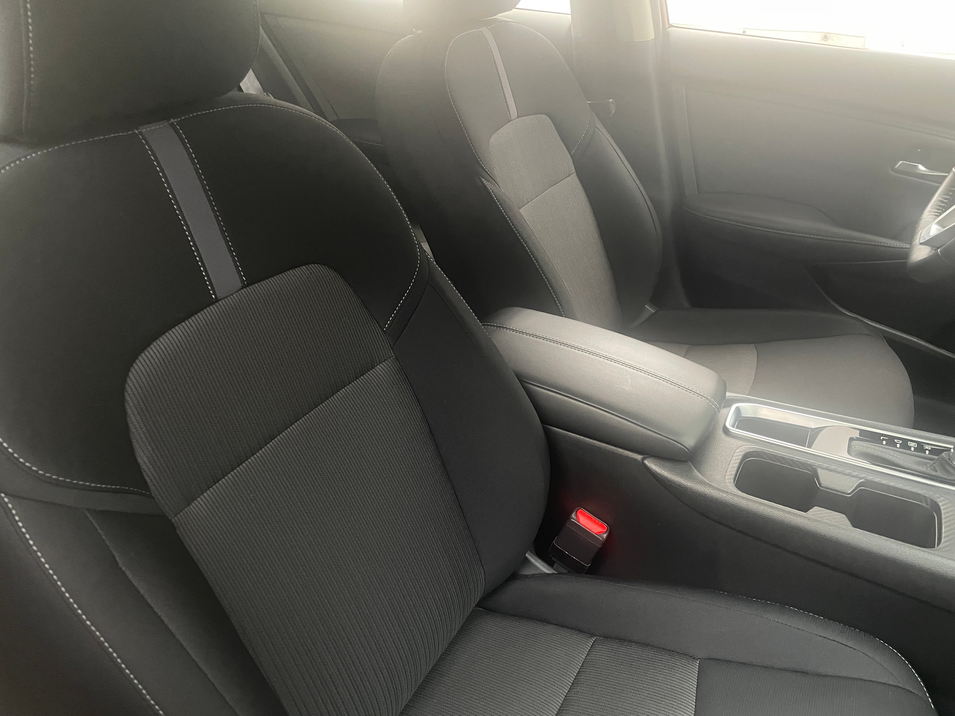 2024 Nissan Sentra SV 2