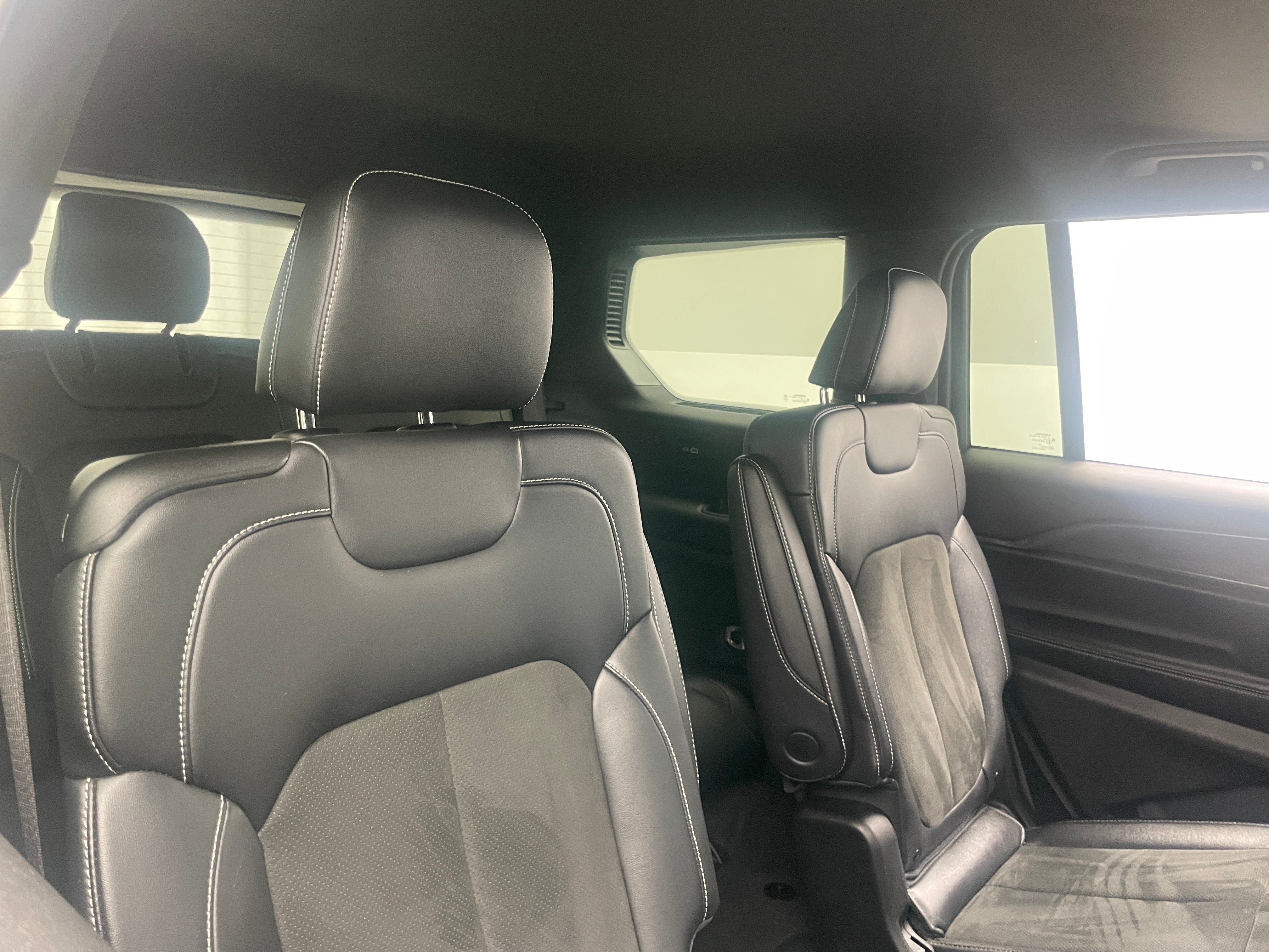 2022 Jeep Grand Cherokee L Altitude 5