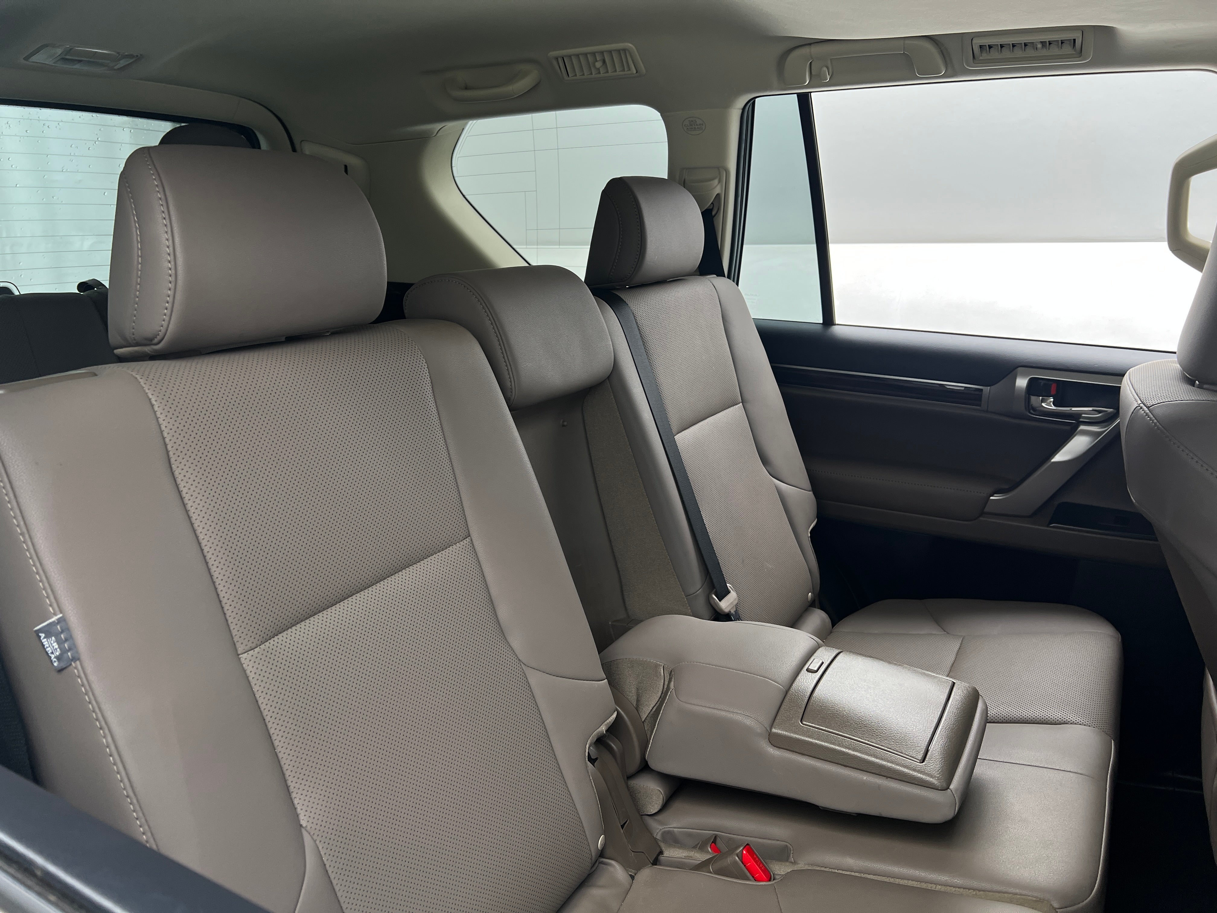 2023 Lexus GX 460 5