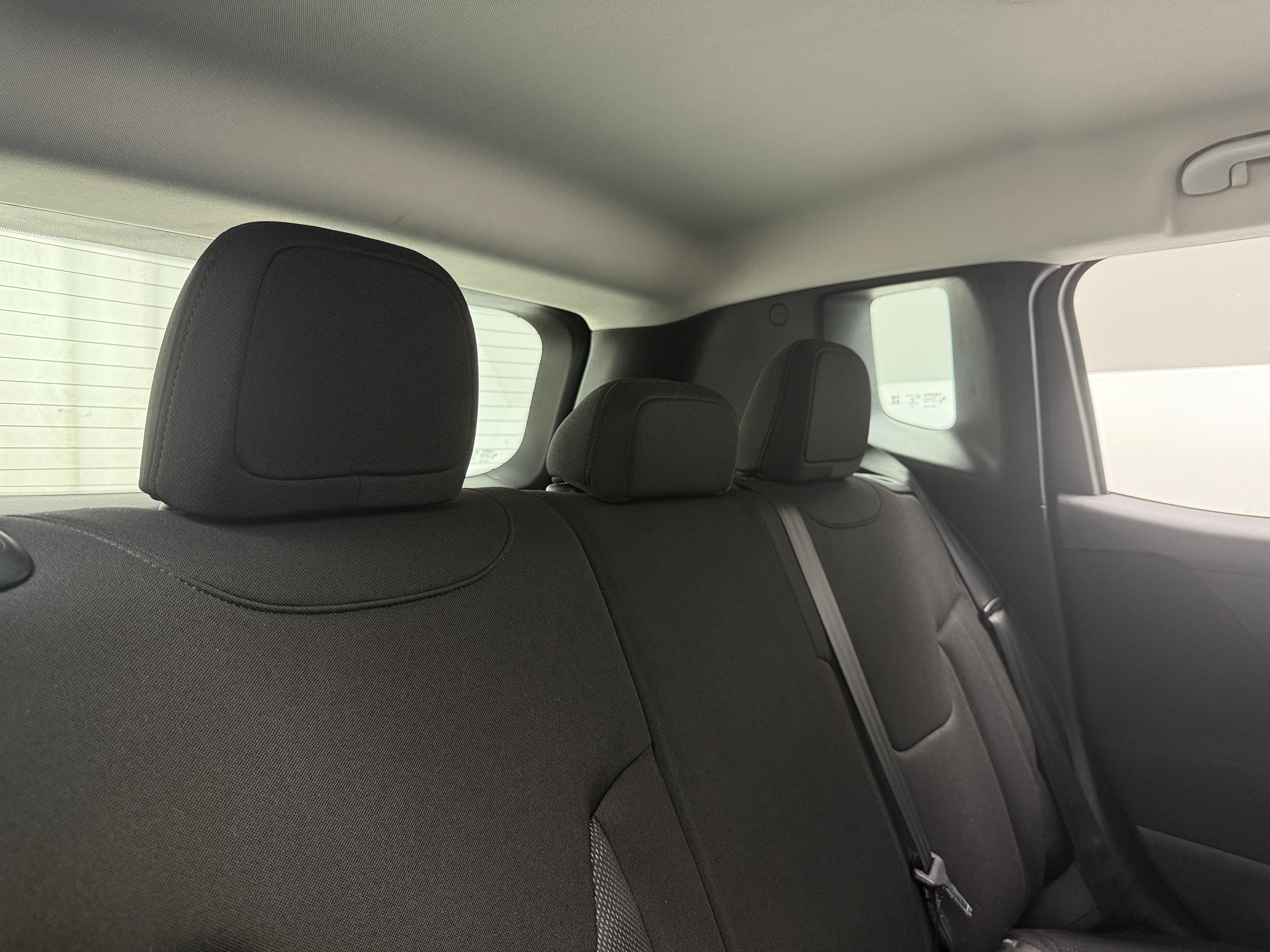 2015 Jeep Renegade Sport 6