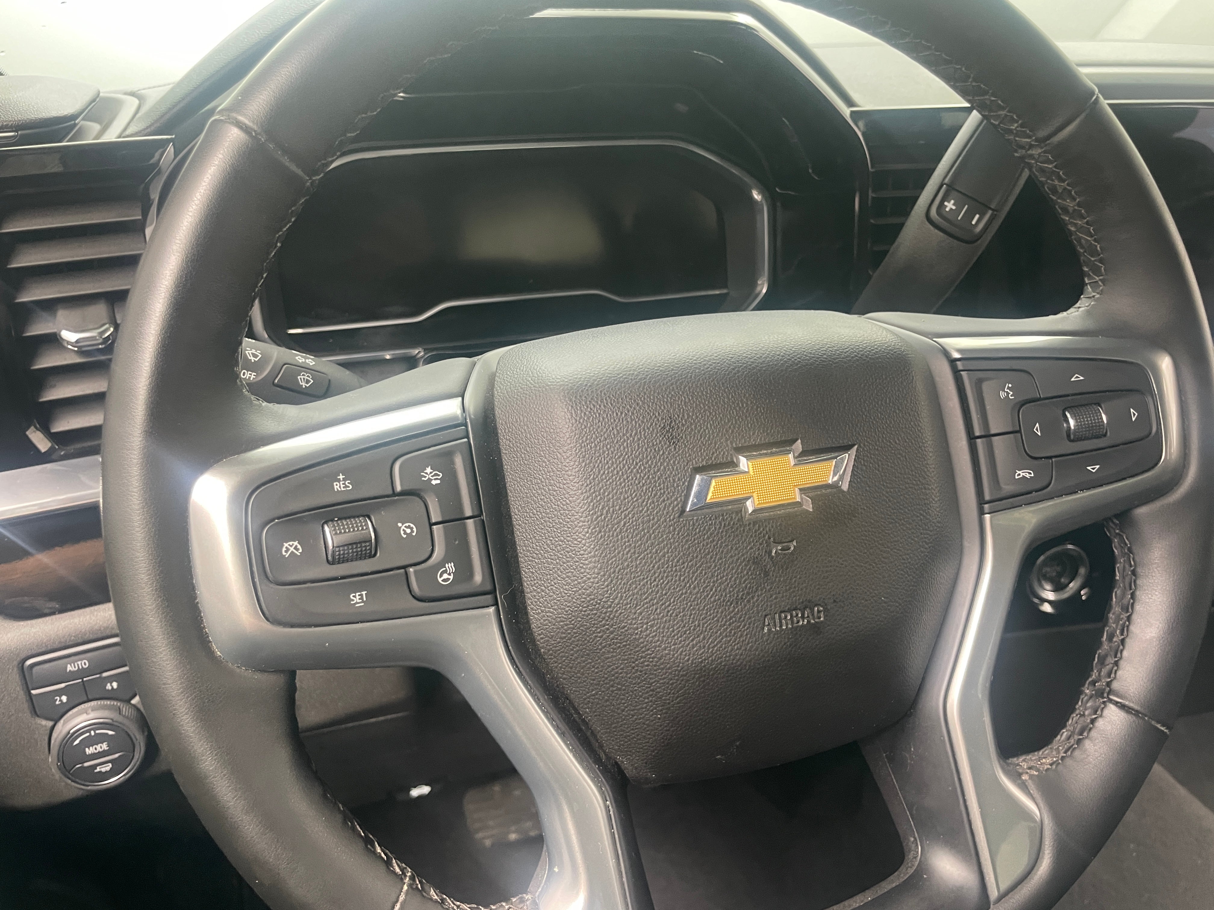 2024 Chevrolet Silverado 1500 LT 5