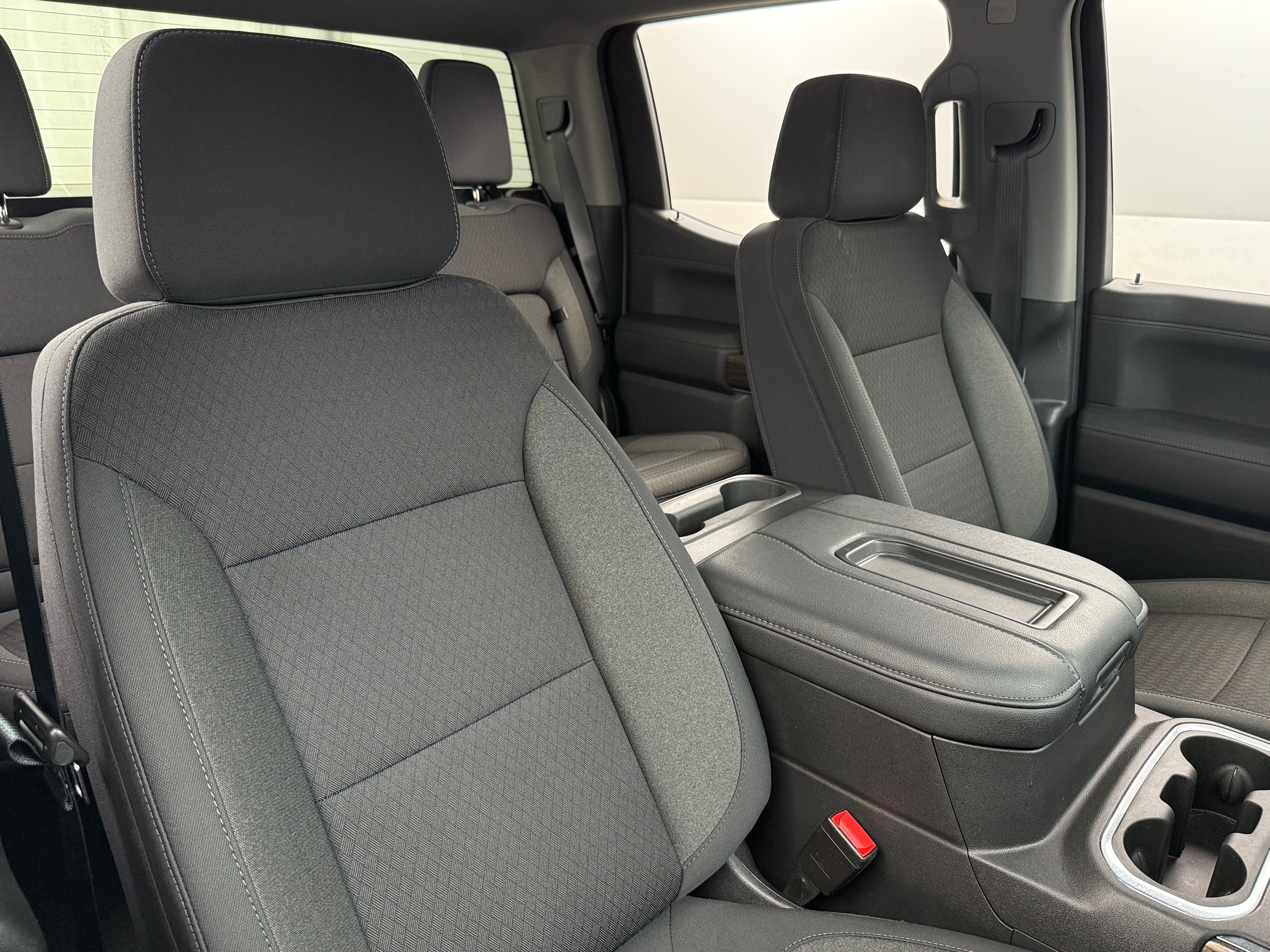 2021 Chevrolet Silverado 1500 RST 2