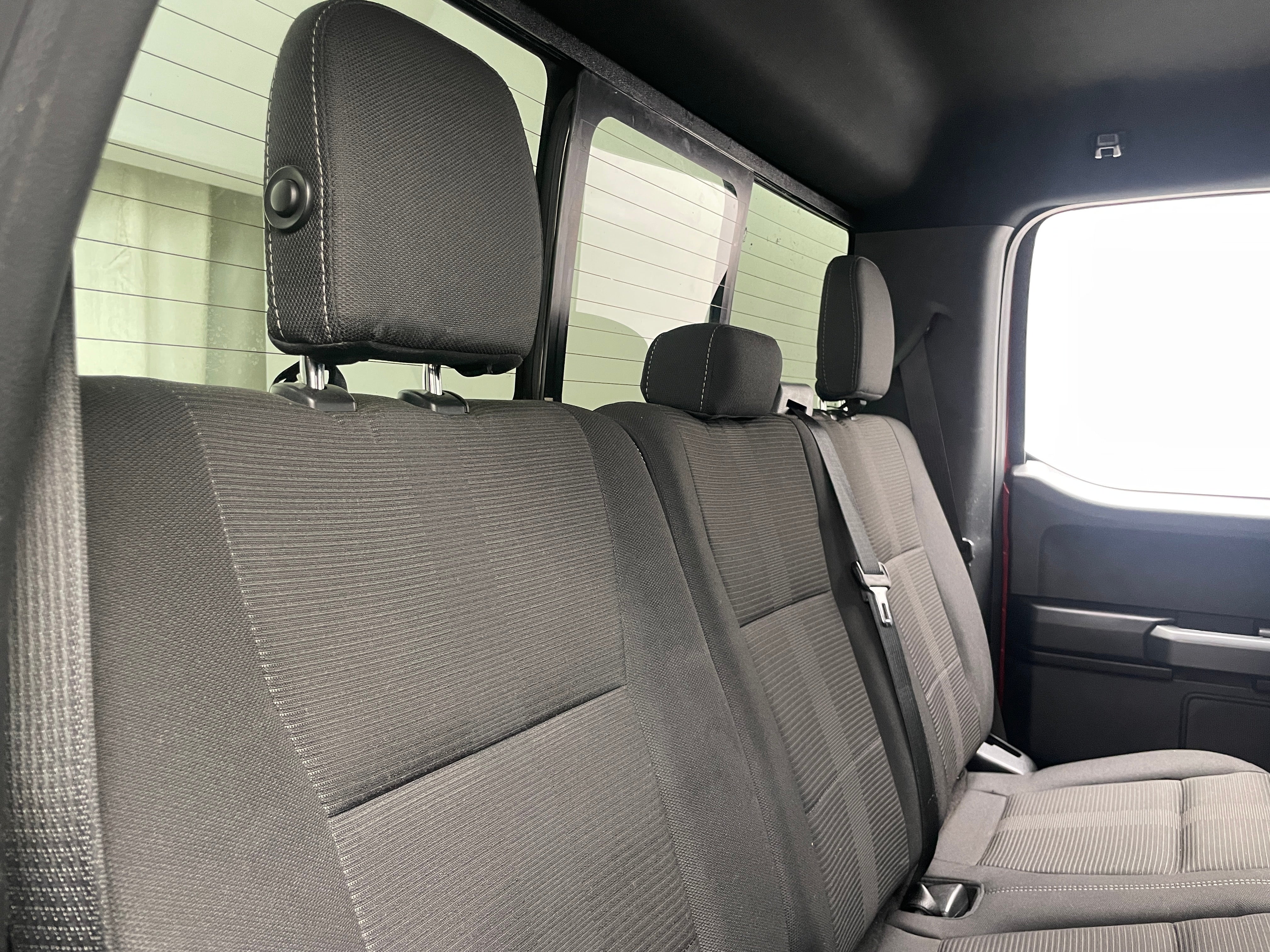 2017 Ford Econoline E-150 6