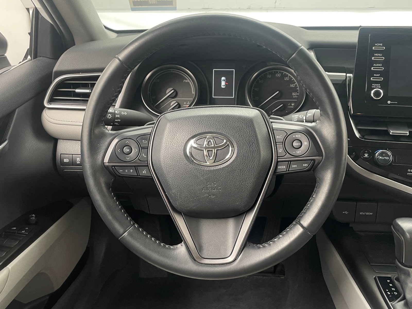Thumbnail: 2022 Toyota Camry - 4