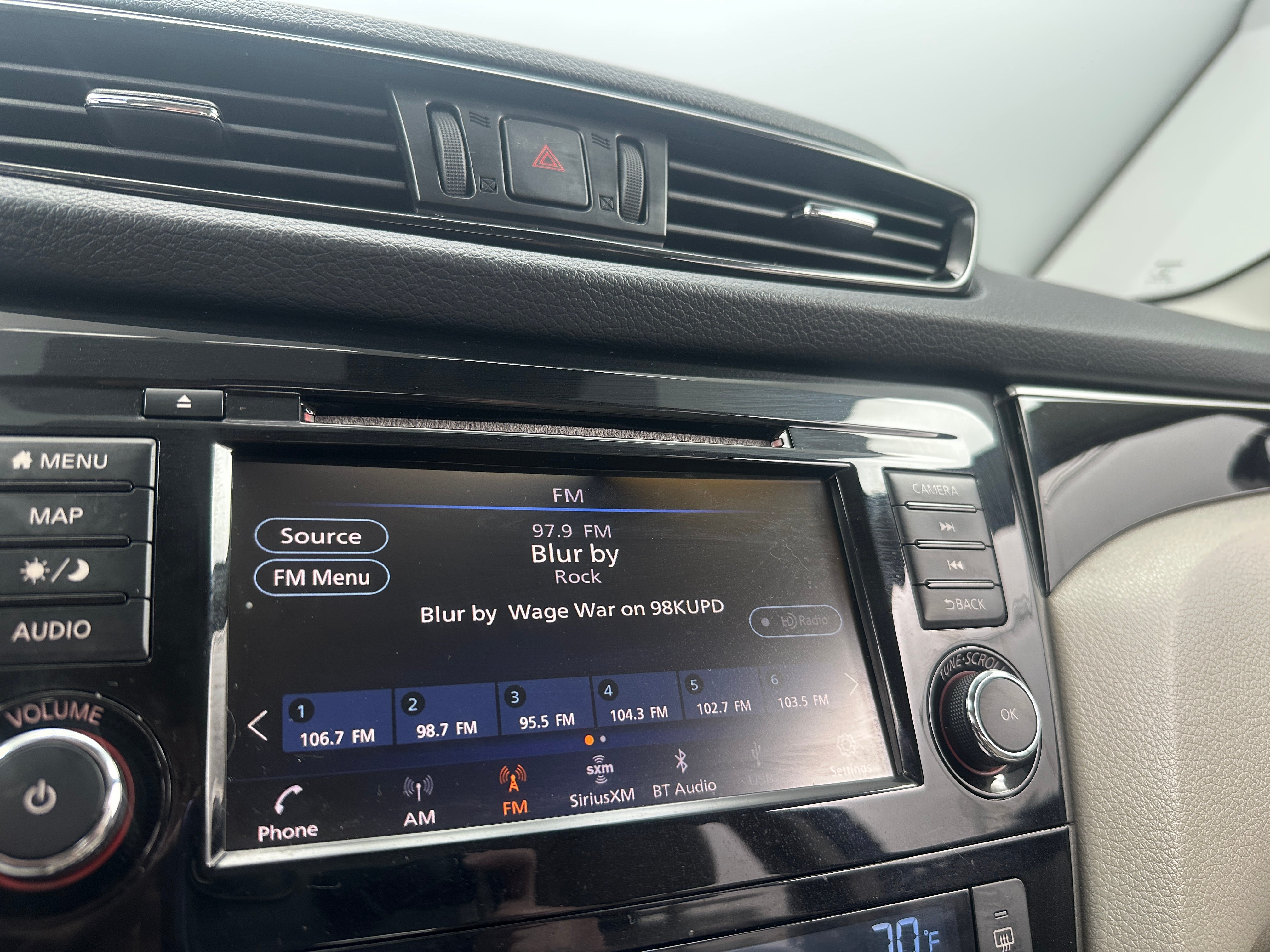 2019 Nissan Rogue Sport SL 3